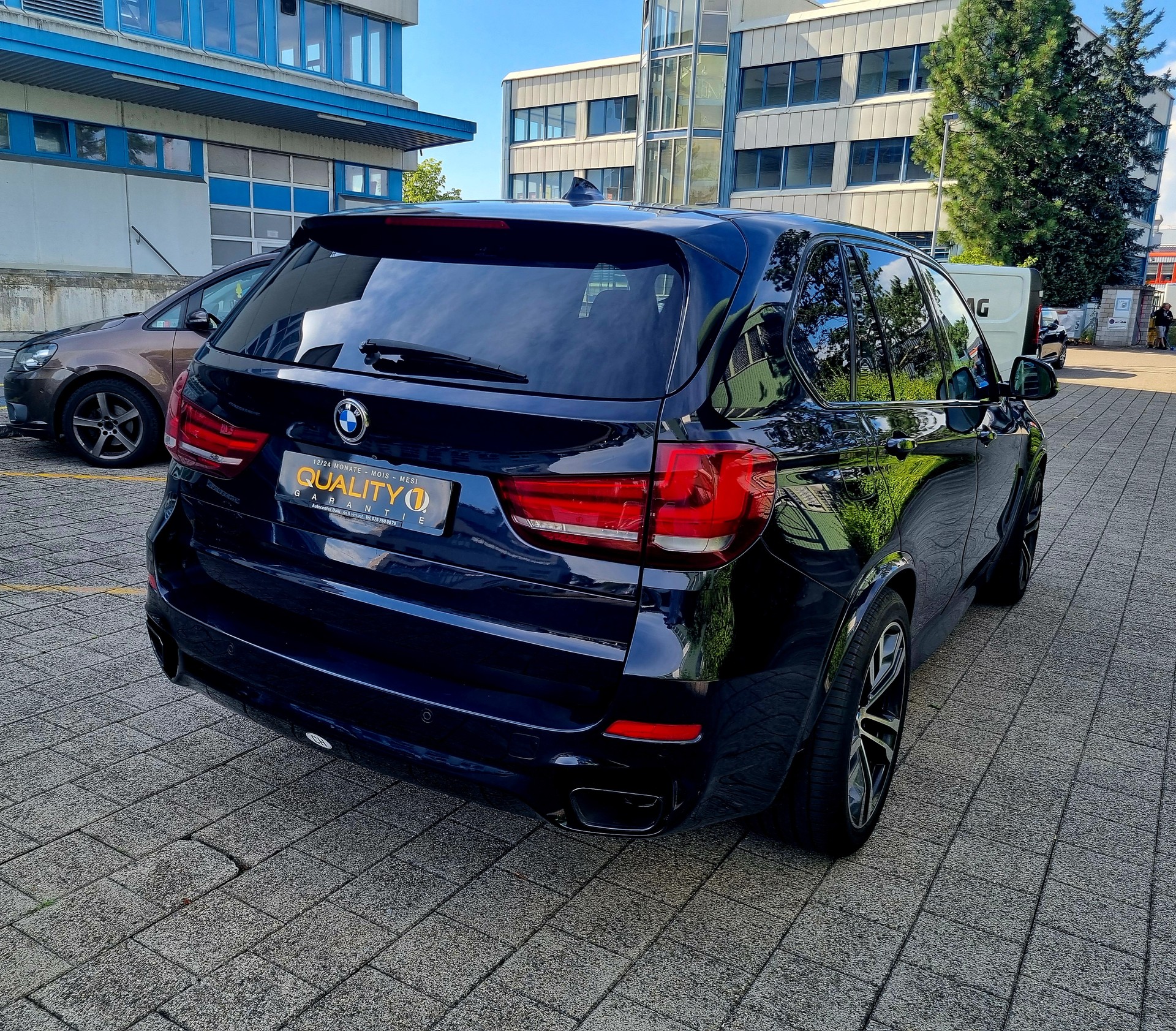 BMW X5 xDrive M50d Steptronic-image-11