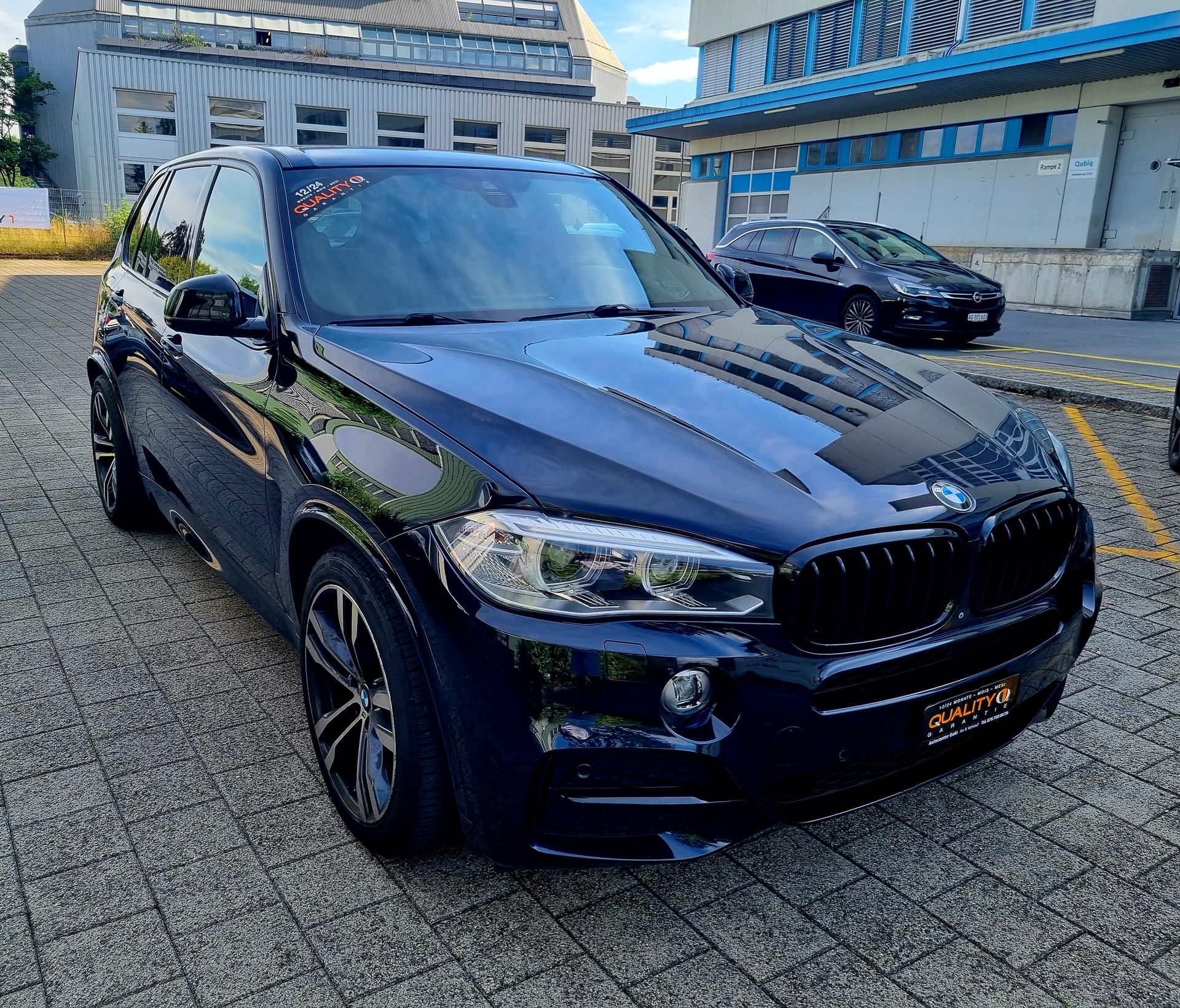 BMW X5 xDrive M50d Steptronic-image-13