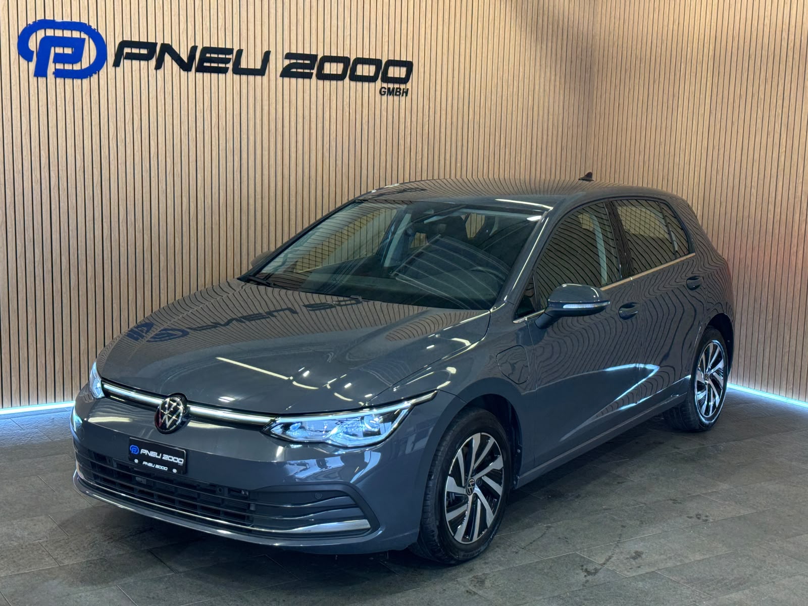 VW Golf 1.4 TSI PHEV Style-image-0