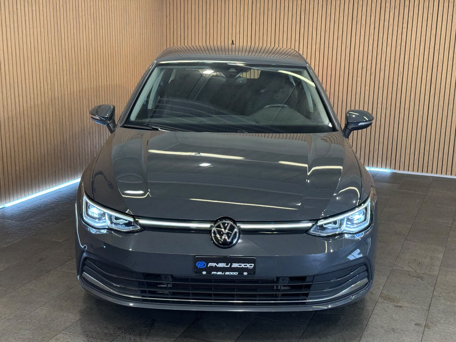 VW Golf 1.4 TSI PHEV Style-image-2