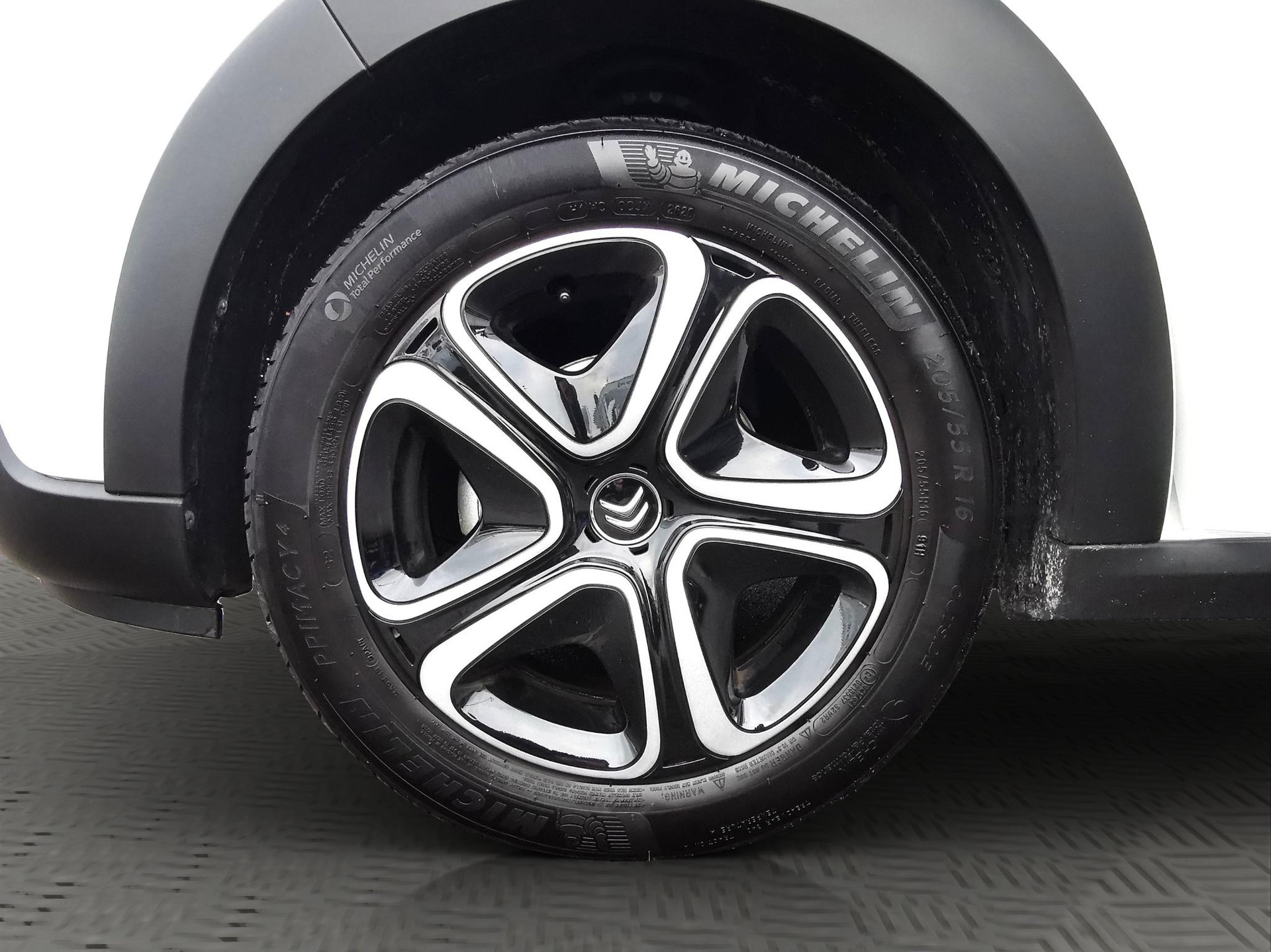 CITROEN C3 1.2 PureTech Feel Pack S/S-image-9