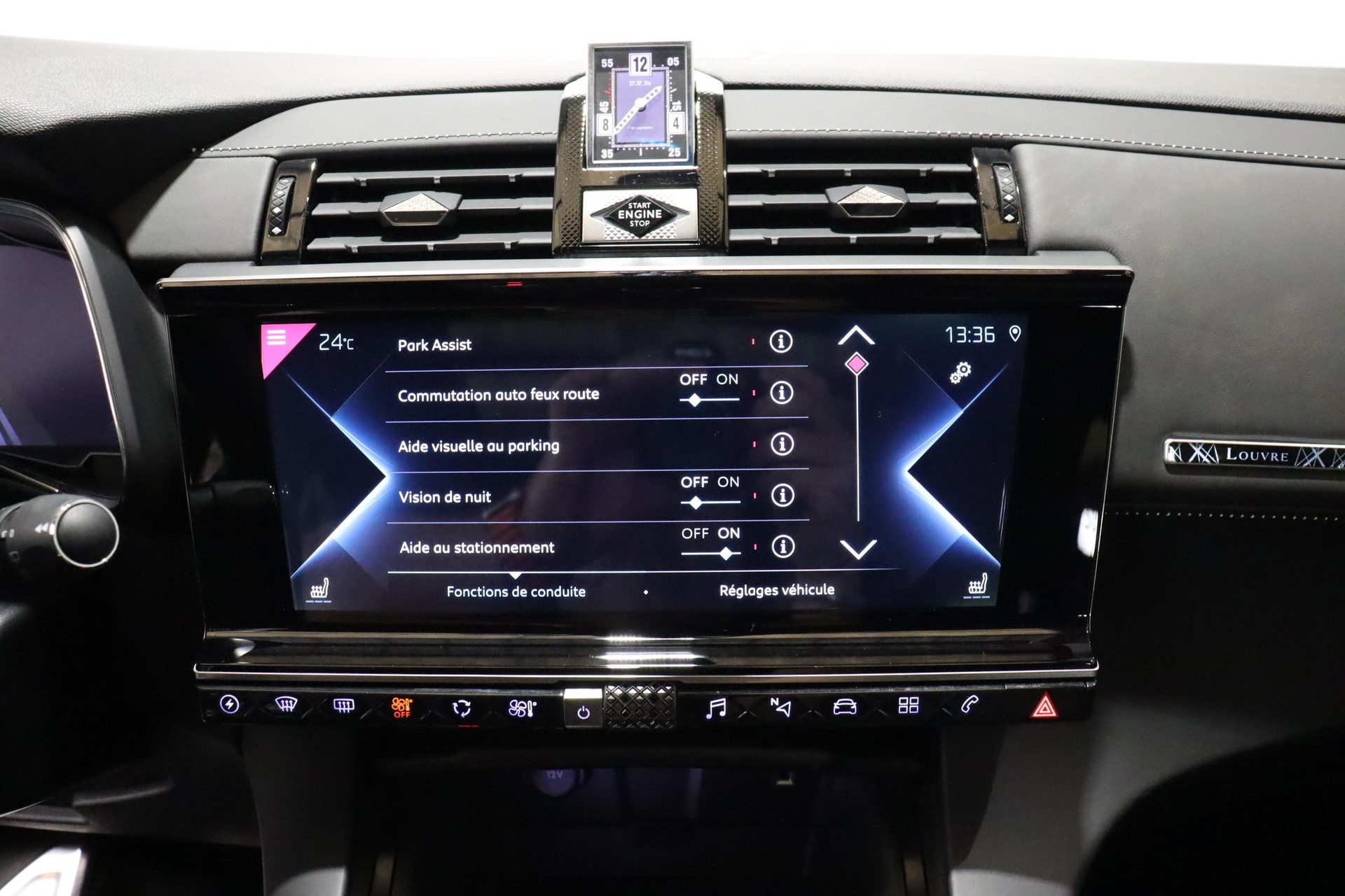DS AUTOMOBILES 7 Crossback 1.6 E-Tense Louvre 4x4-image-11