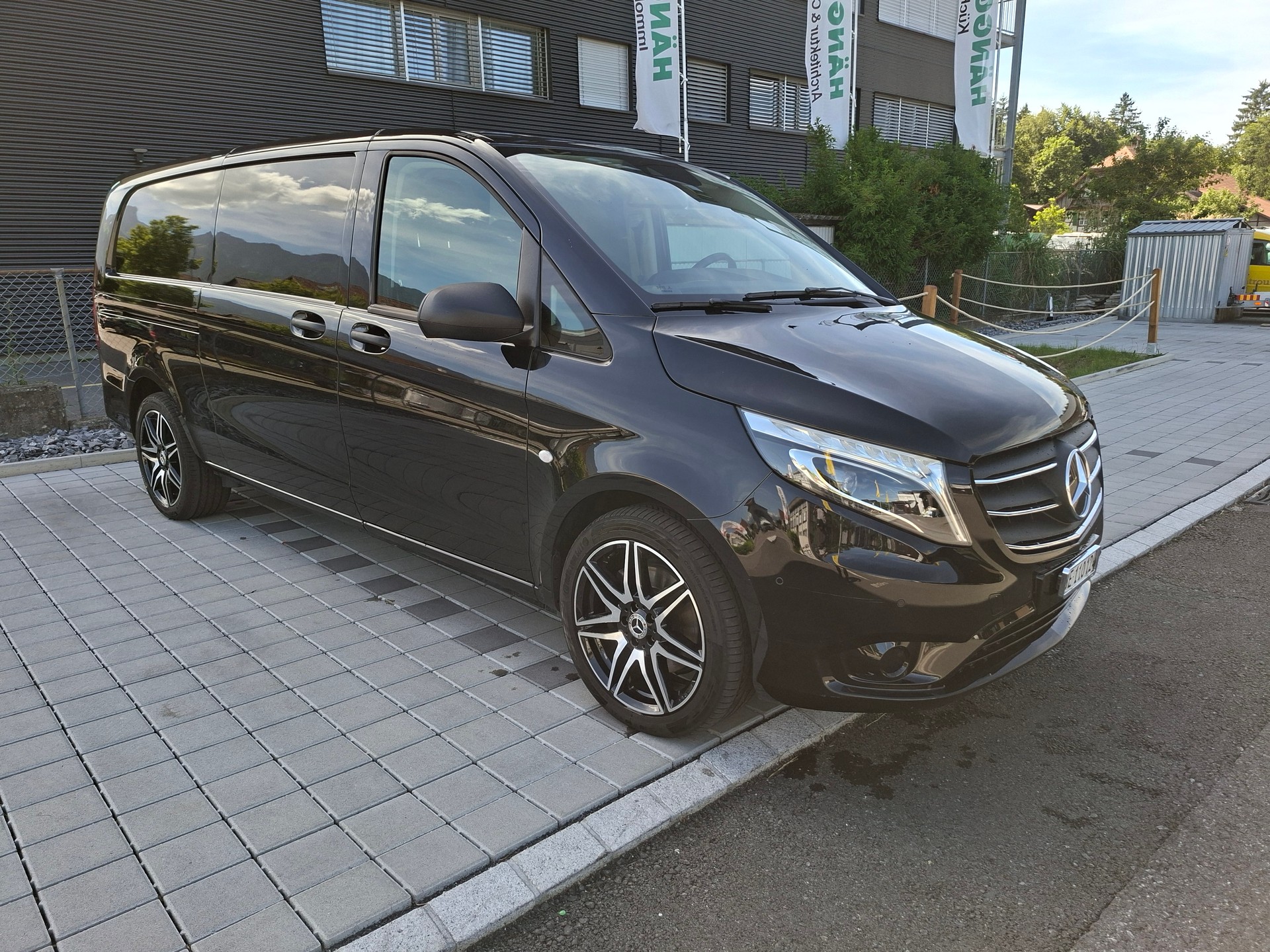 MERCEDES-BENZ 119 Allrad / 9. Gang Automatic-image-1