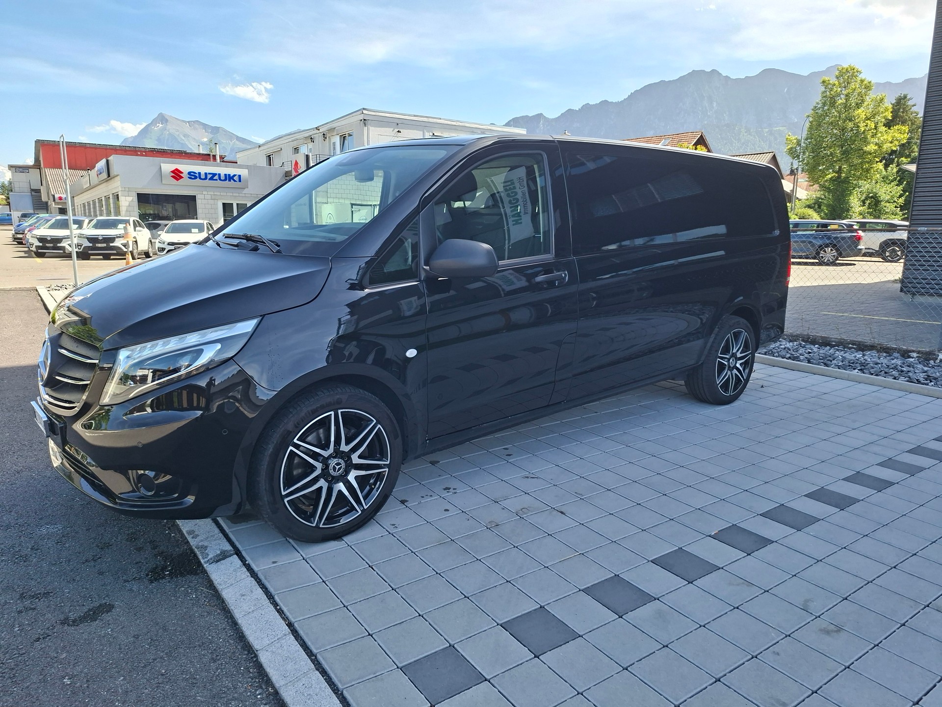 MERCEDES-BENZ 119 Allrad / 9. Gang Automatic-image-0