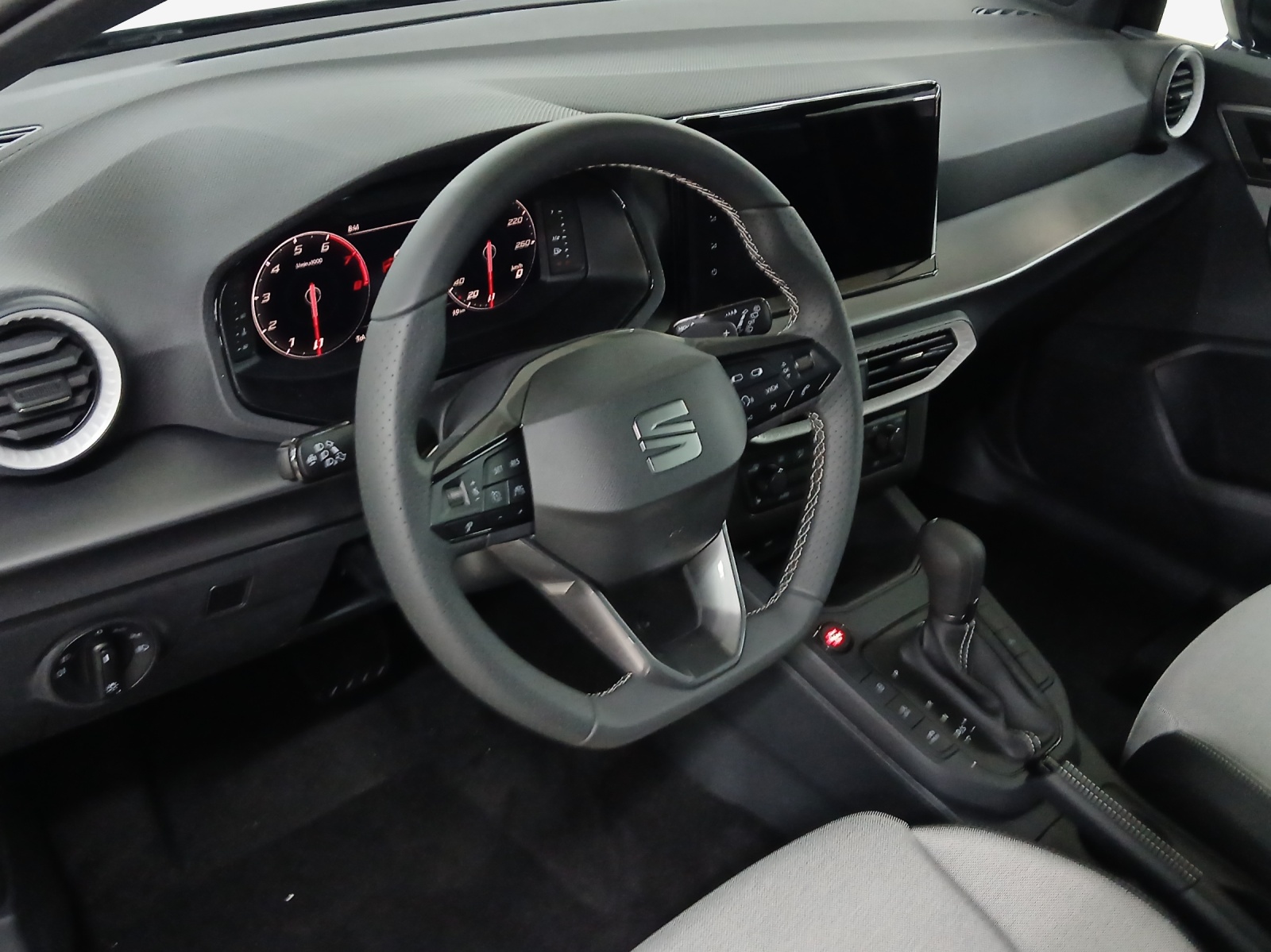 SEAT Ibiza 1.0 EcoTSI FR DSG-image-13