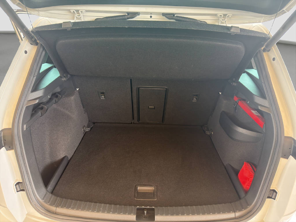 SKODA Karoq 1.5 TSI SportLine DSG-image-11