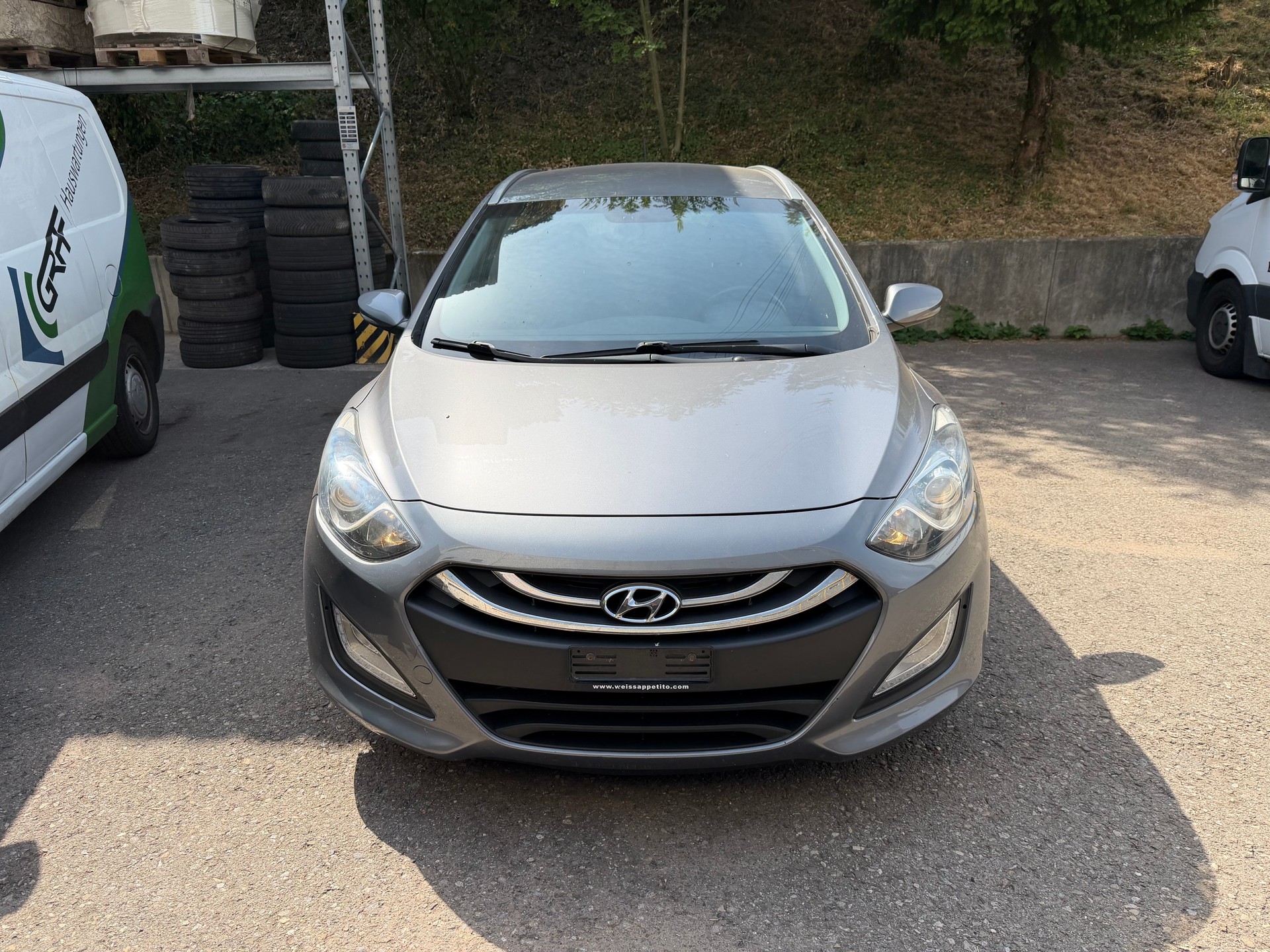 HYUNDAI i30 Wagon 1.6 CRDi Style Automatic-image-0