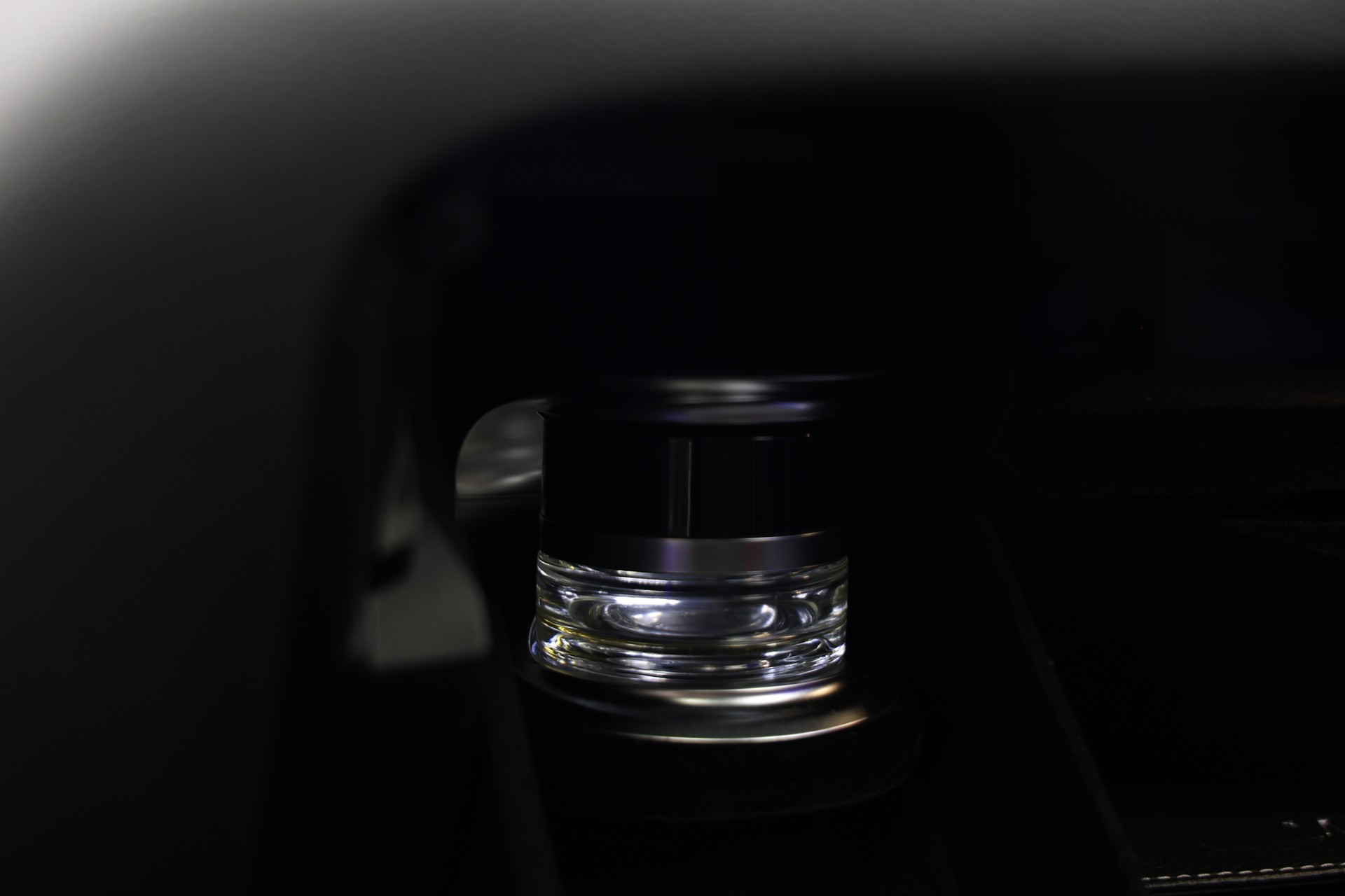 MERCEDES-BENZ GLC Coupé 43 AMG 4Matic 9G-Tronic *CH-Fahrzeug*Tieferlegung*Distanzscheiben*-image-24