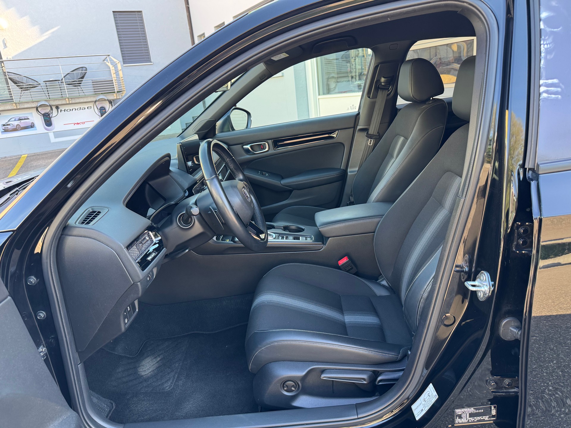 HONDA Civic 2.0 i-MMD HEV Sport-image-12