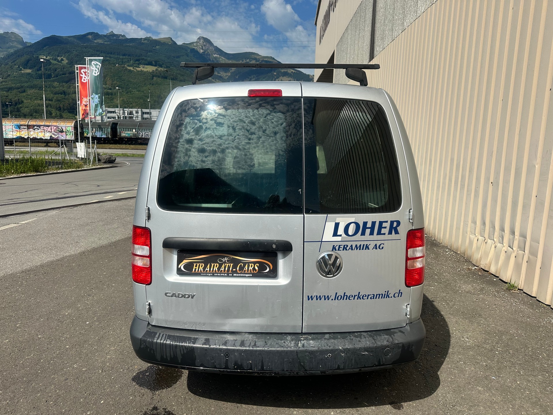 VW Caddy Maxi 1.6 TDI DSG-image-5