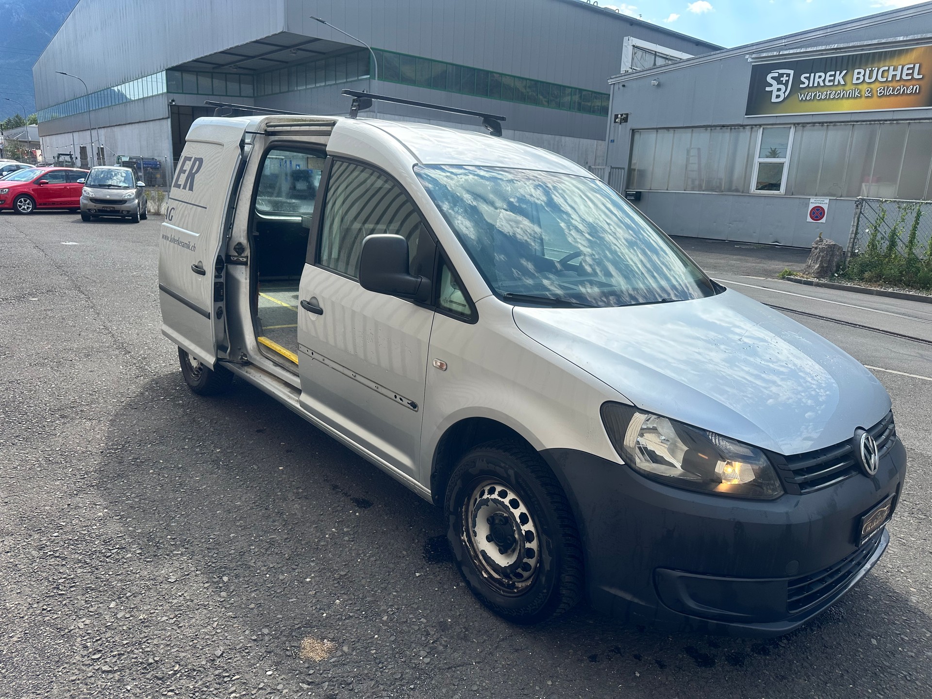 VW Caddy Maxi 1.6 TDI DSG-image-7