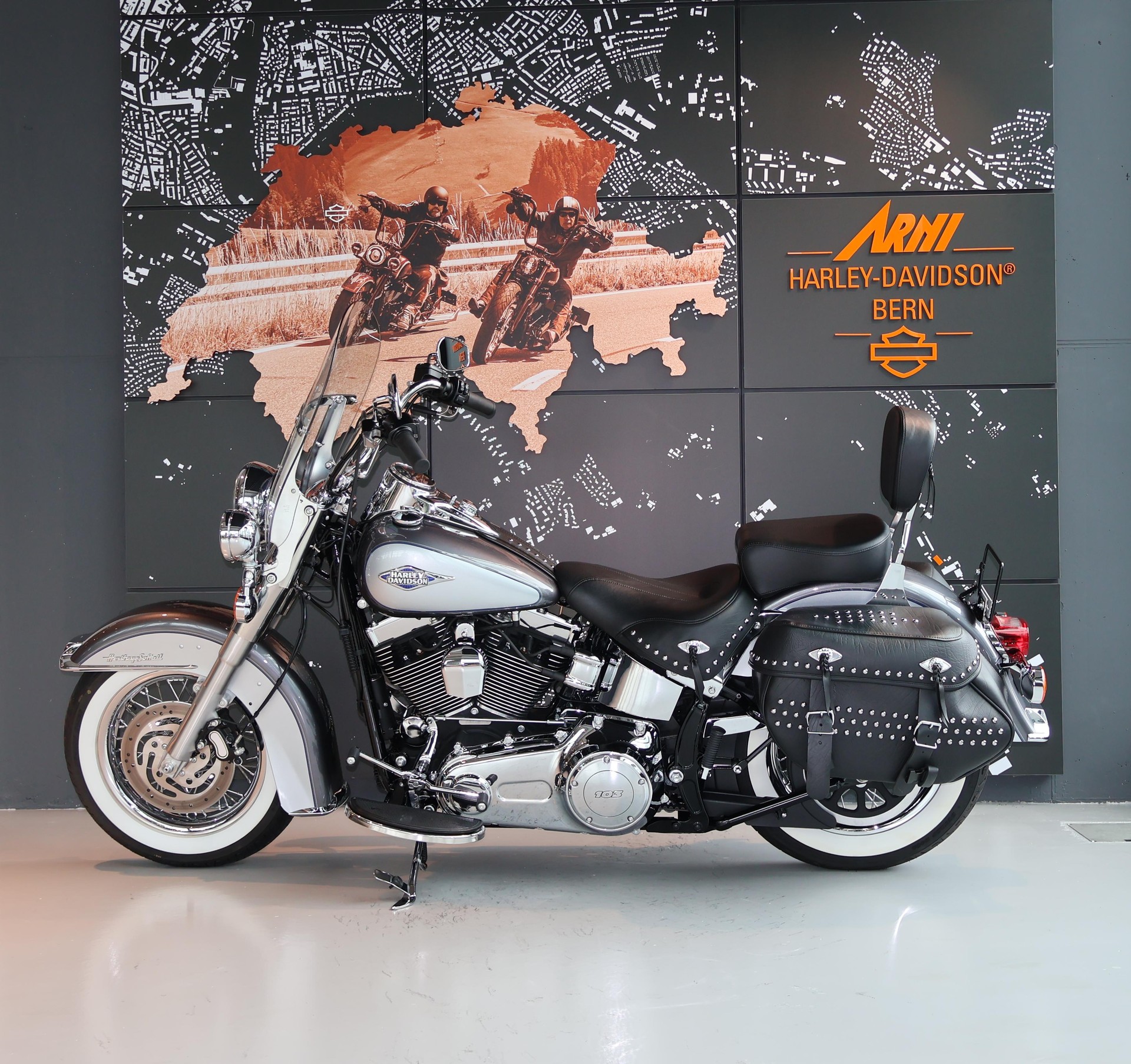 HARLEY-DAVIDSON FLSTC Softail Heritage Classic ABS-image-1