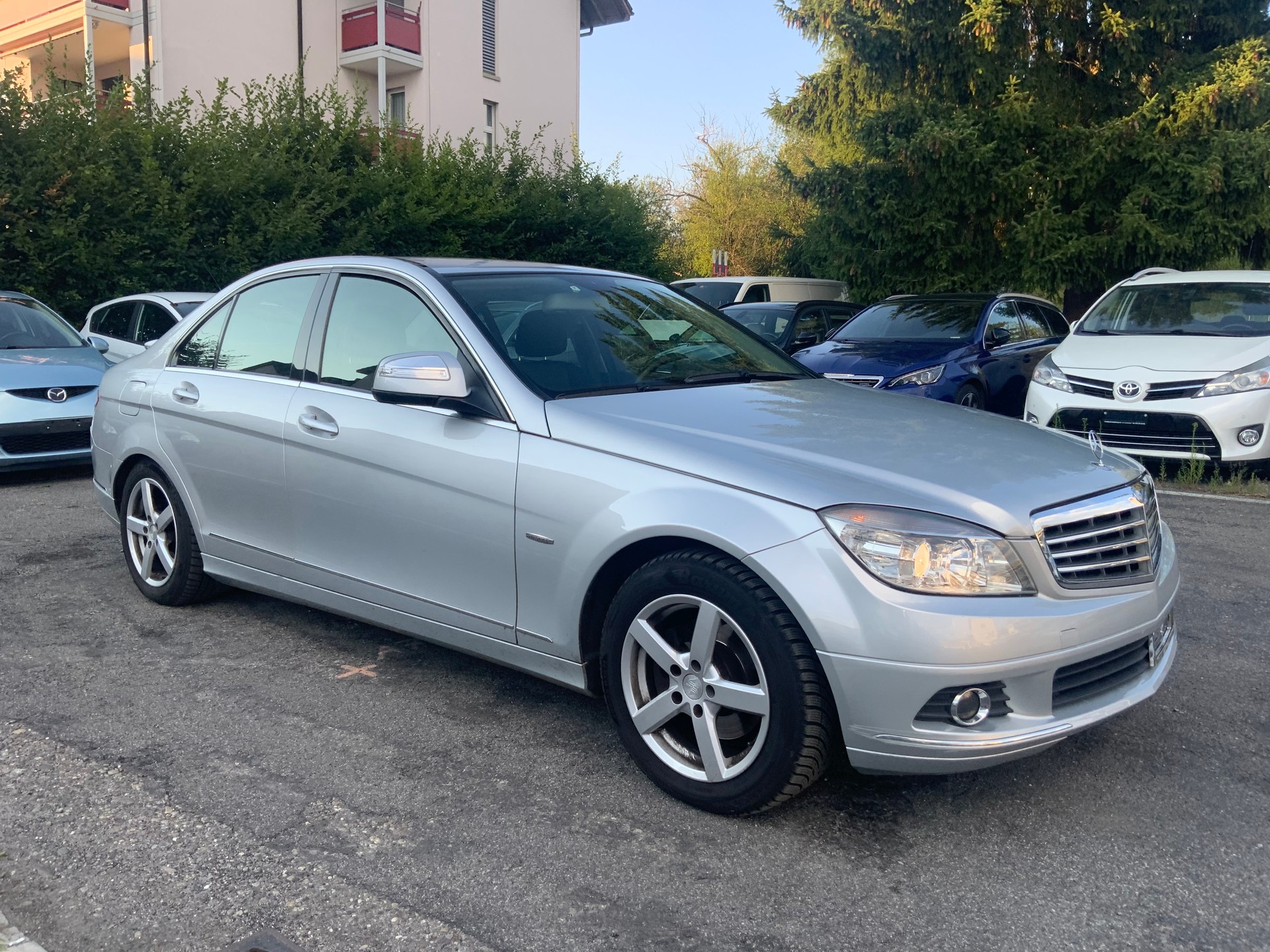 MERCEDES-BENZ C 220 CDI Avantgarde-image-2