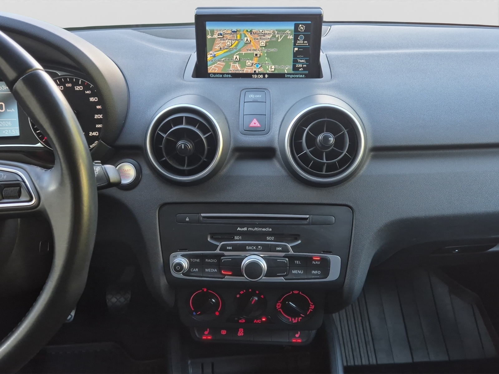 AUDI A1 Sportback 1.0 TFSI-image-13