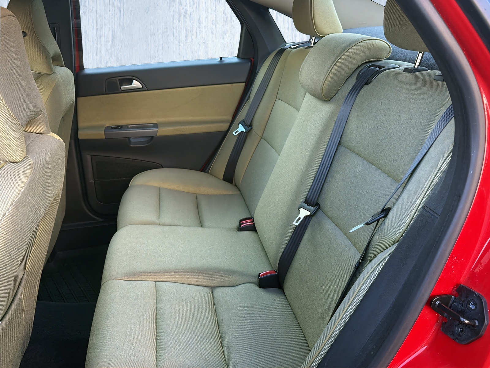 VOLVO S40 2.4 Kinetic Geartronic-image-16