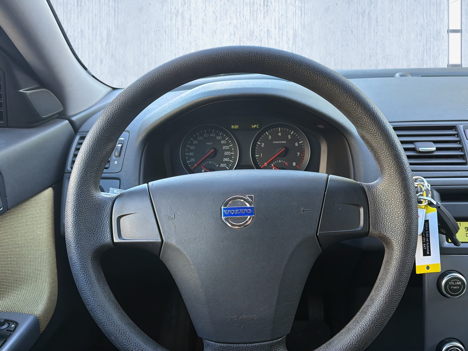 VOLVO S40 2.4 Kinetic Geartronic-image-12