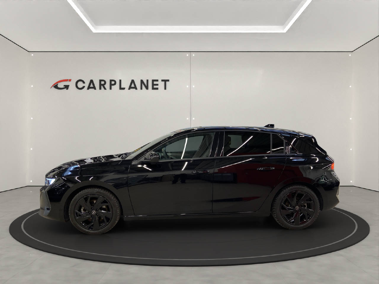 OPEL Astra 1.2 T Hybrid Edition-image-1