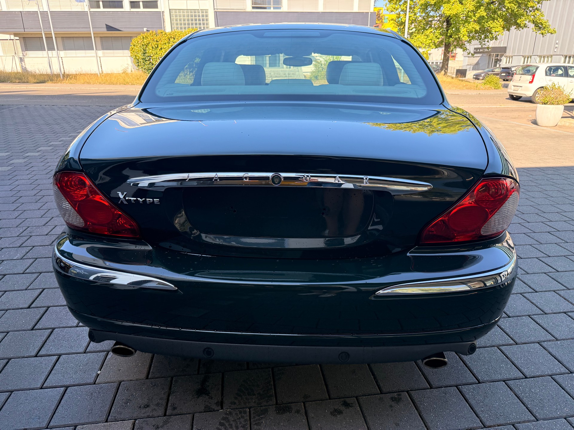 JAGUAR X-Type 3.0 V6 Traction4 Executive-image-7