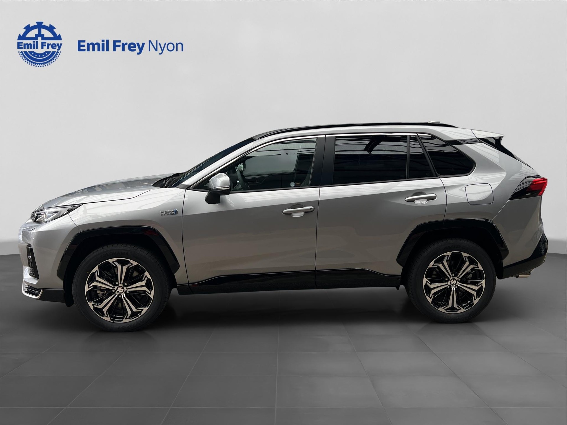 SUZUKI Across 2.5 PHEV Compact Top 4x4-image-2