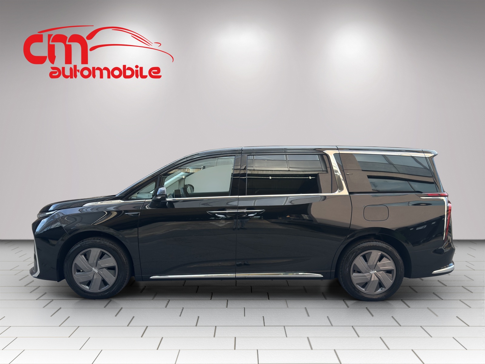 MAXUS Mifa 9 Luxury 90kWh-image-6