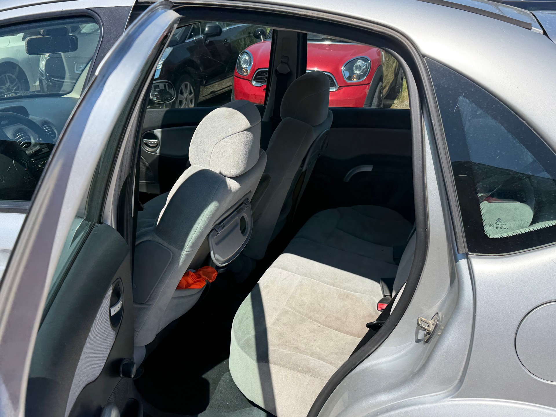 CITROEN C3 1.4 16V HDi-image-8