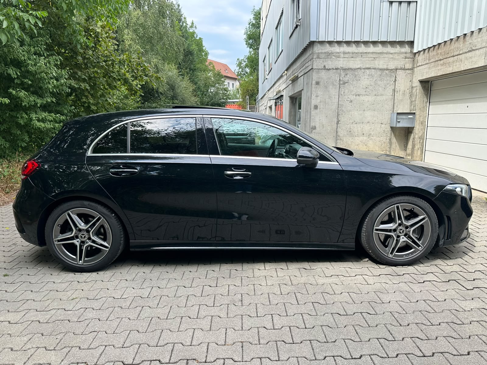 MERCEDES-BENZ A 250 4Matic AMG Line 4Matic 7G-DCT-image-5
