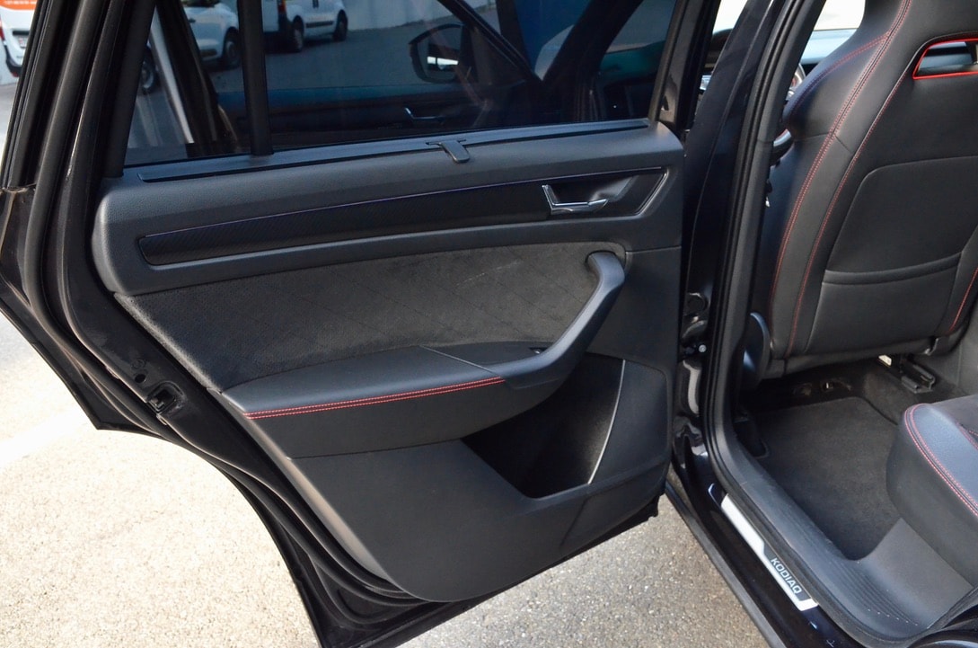 SKODA Kodiaq 2.0 Bi-TDI SCR RS 4x4 DSG-image-13