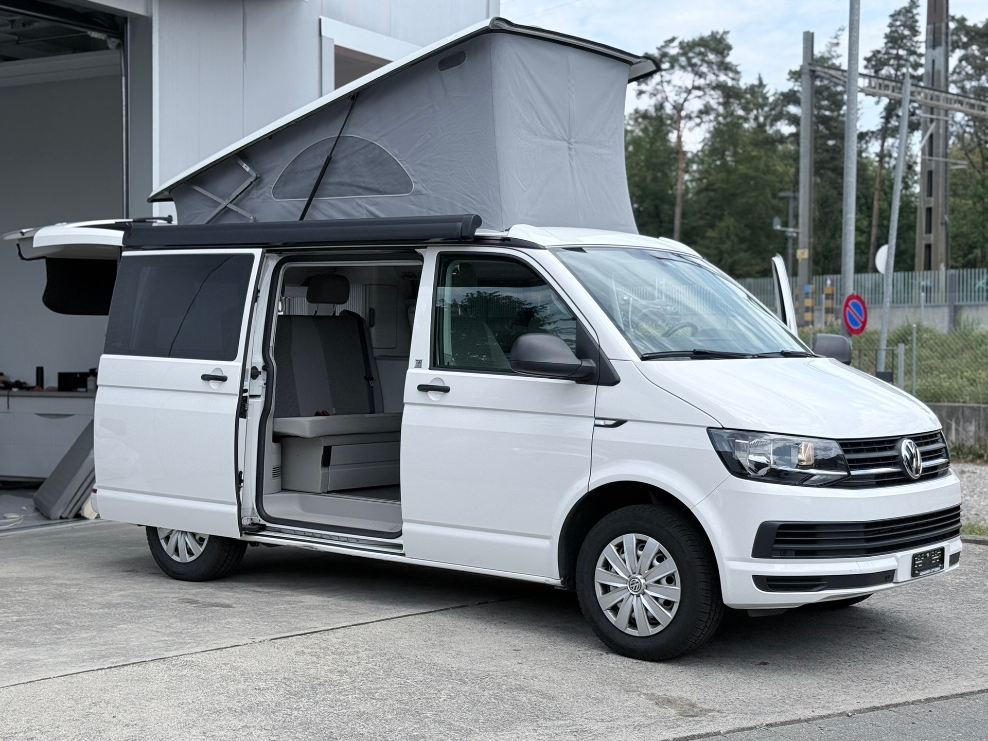 VW T6 California 2.0 TDI Coast Liberty-image-21