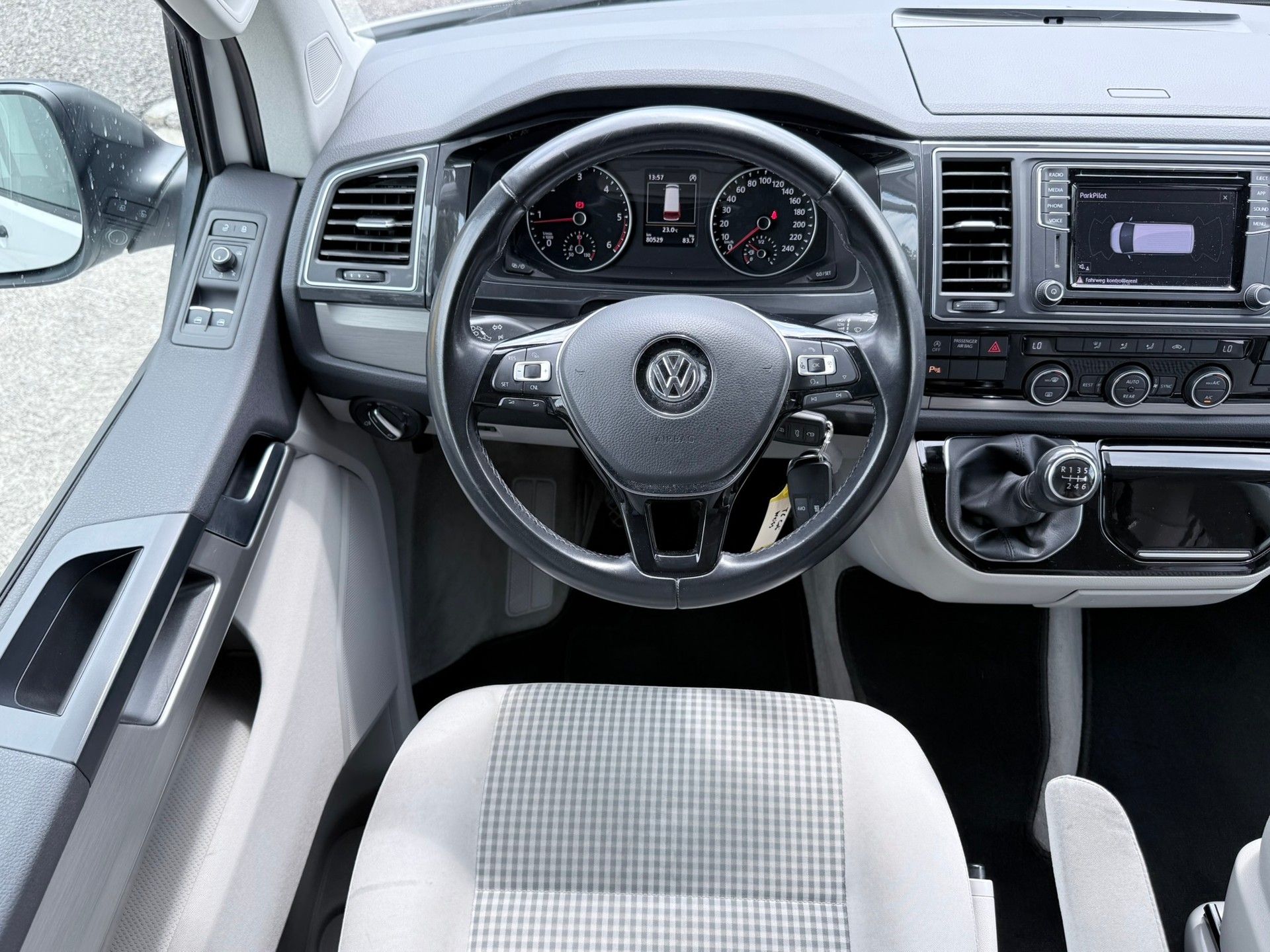 VW T6 California 2.0 TDI Coast Liberty-image-28