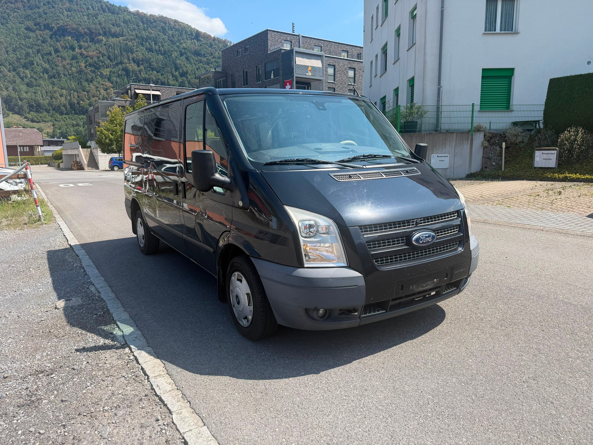 FORD Transit Van 280S Level 3-image-0