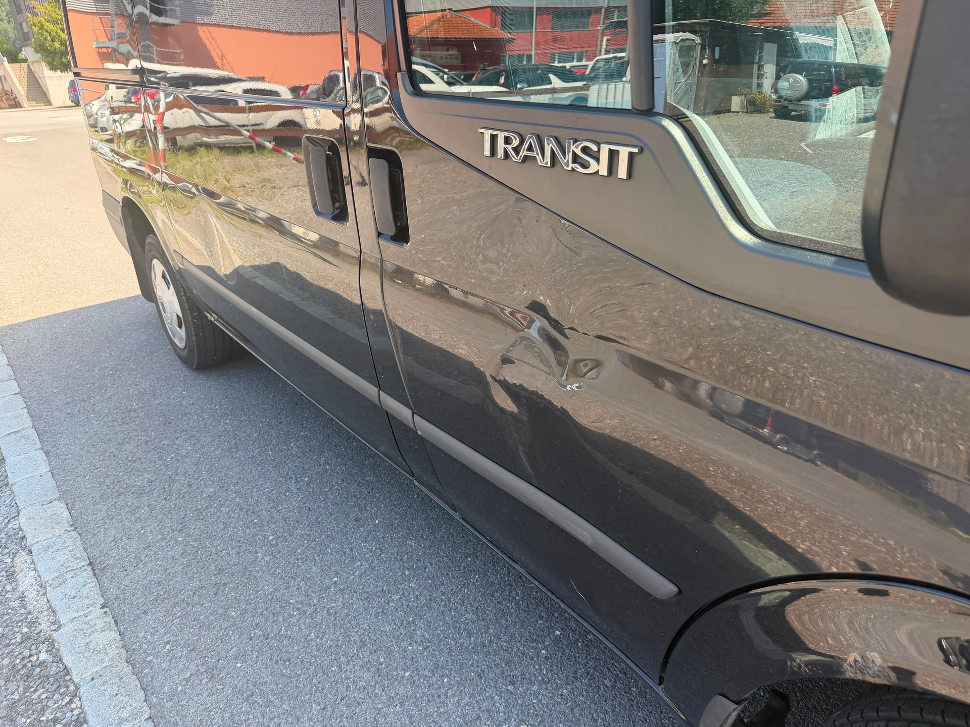 FORD Transit Van 280S Level 3-image-10