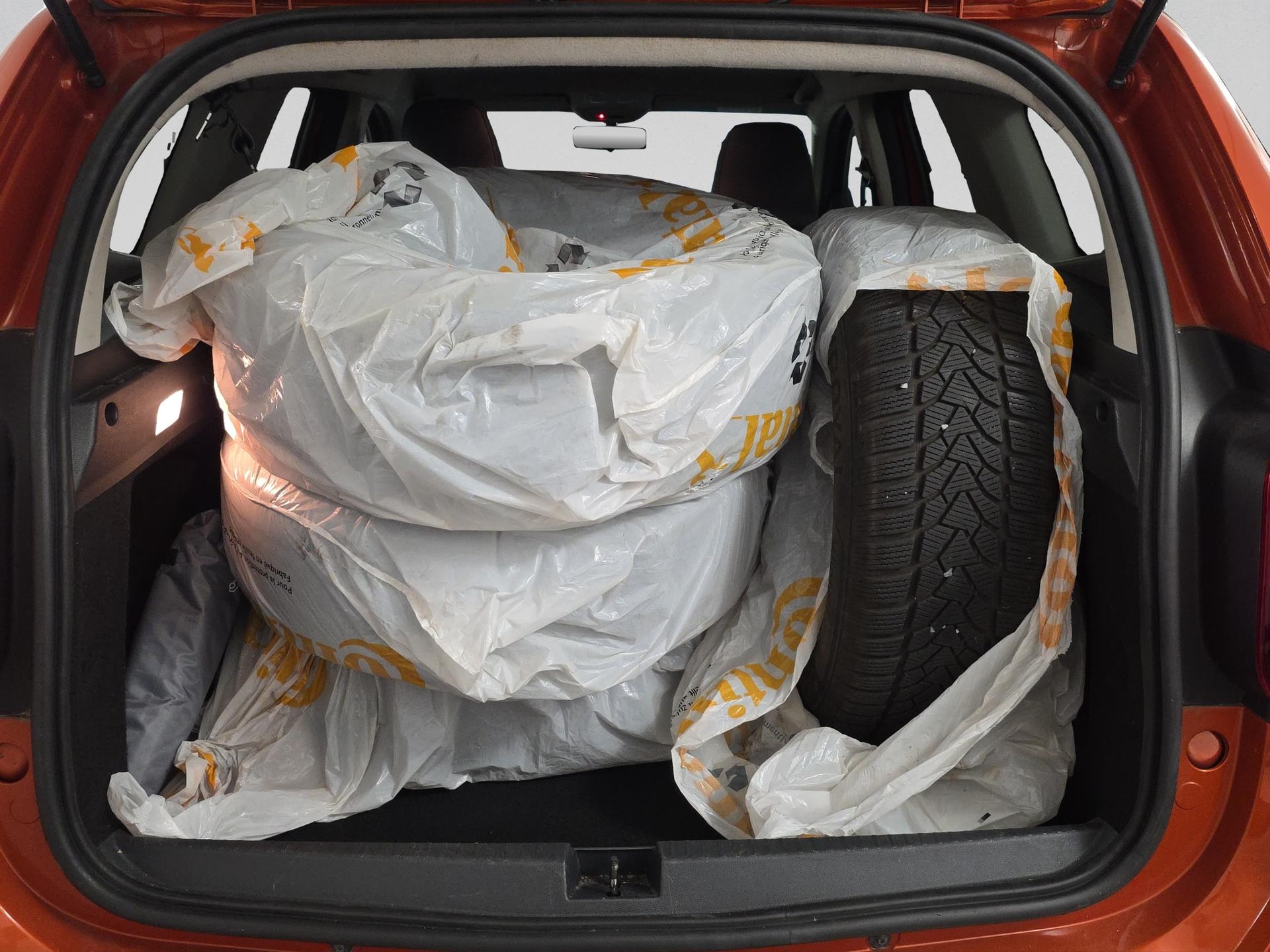 DACIA Duster TCe 150 Prestige EDC 4x2-image-15