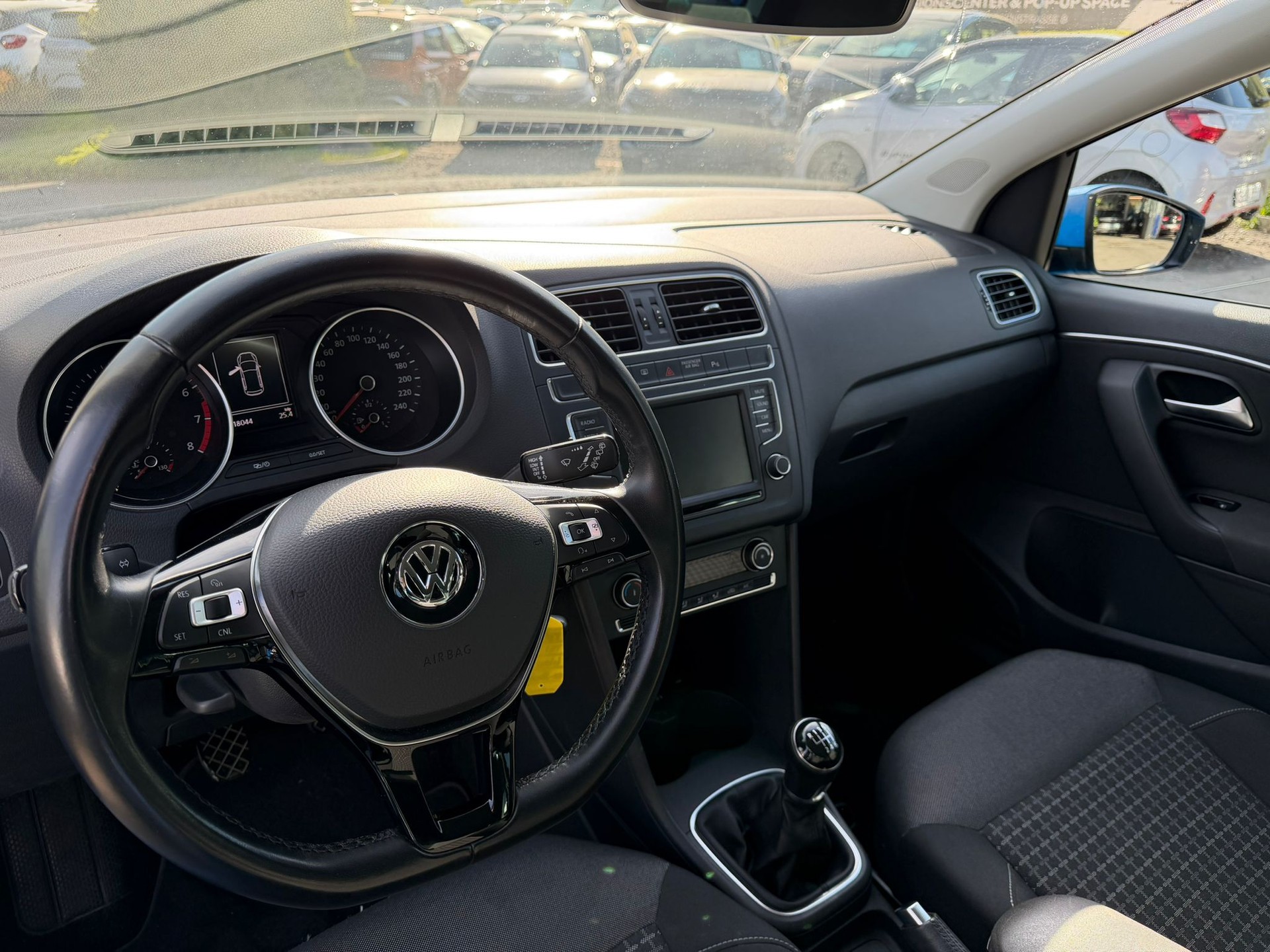 VW Polo 1.2 TSI BMT Comfortline-image-12