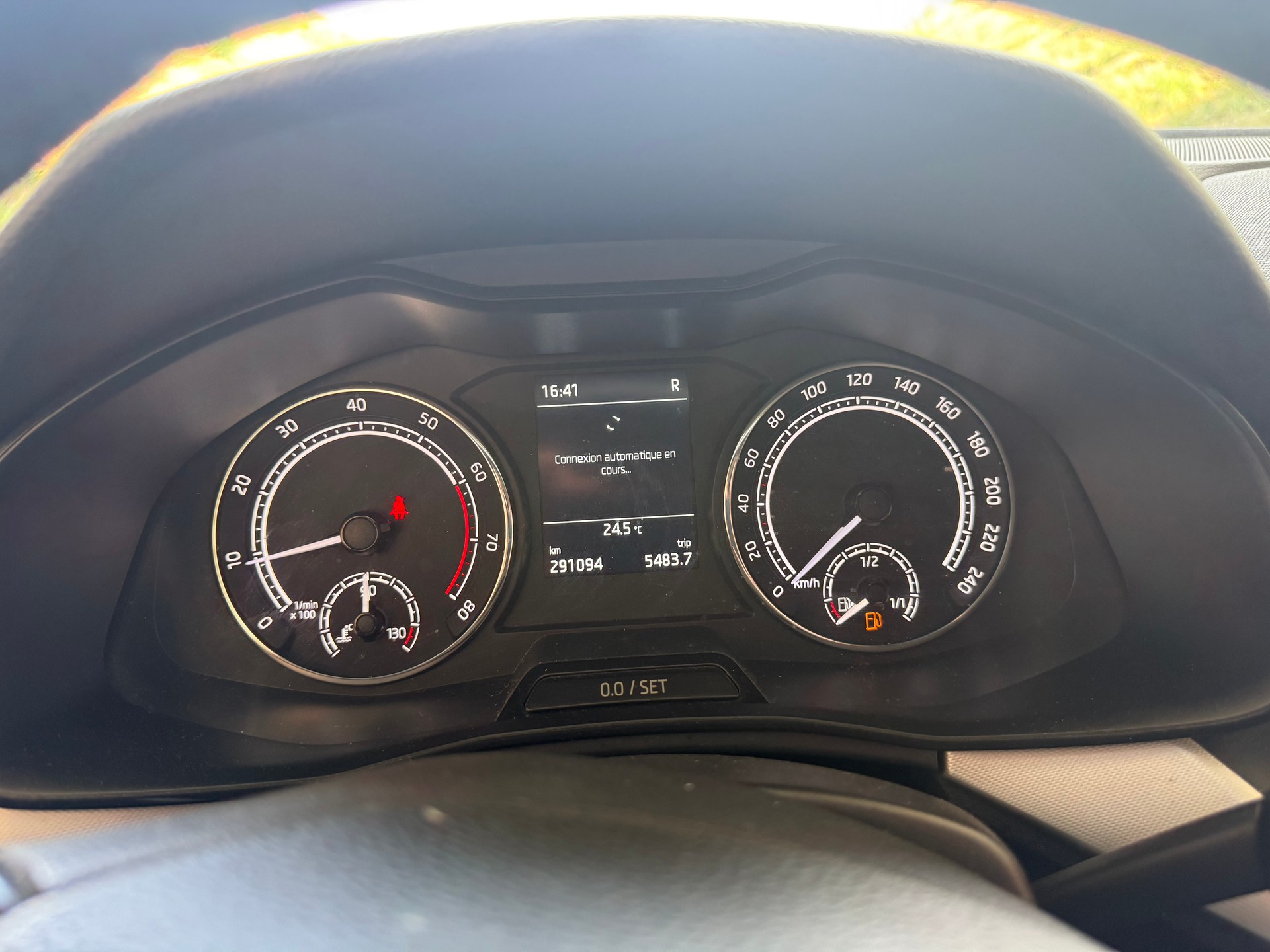SKODA Scala 1.5 TSI ACT Ambition DSG-image-13