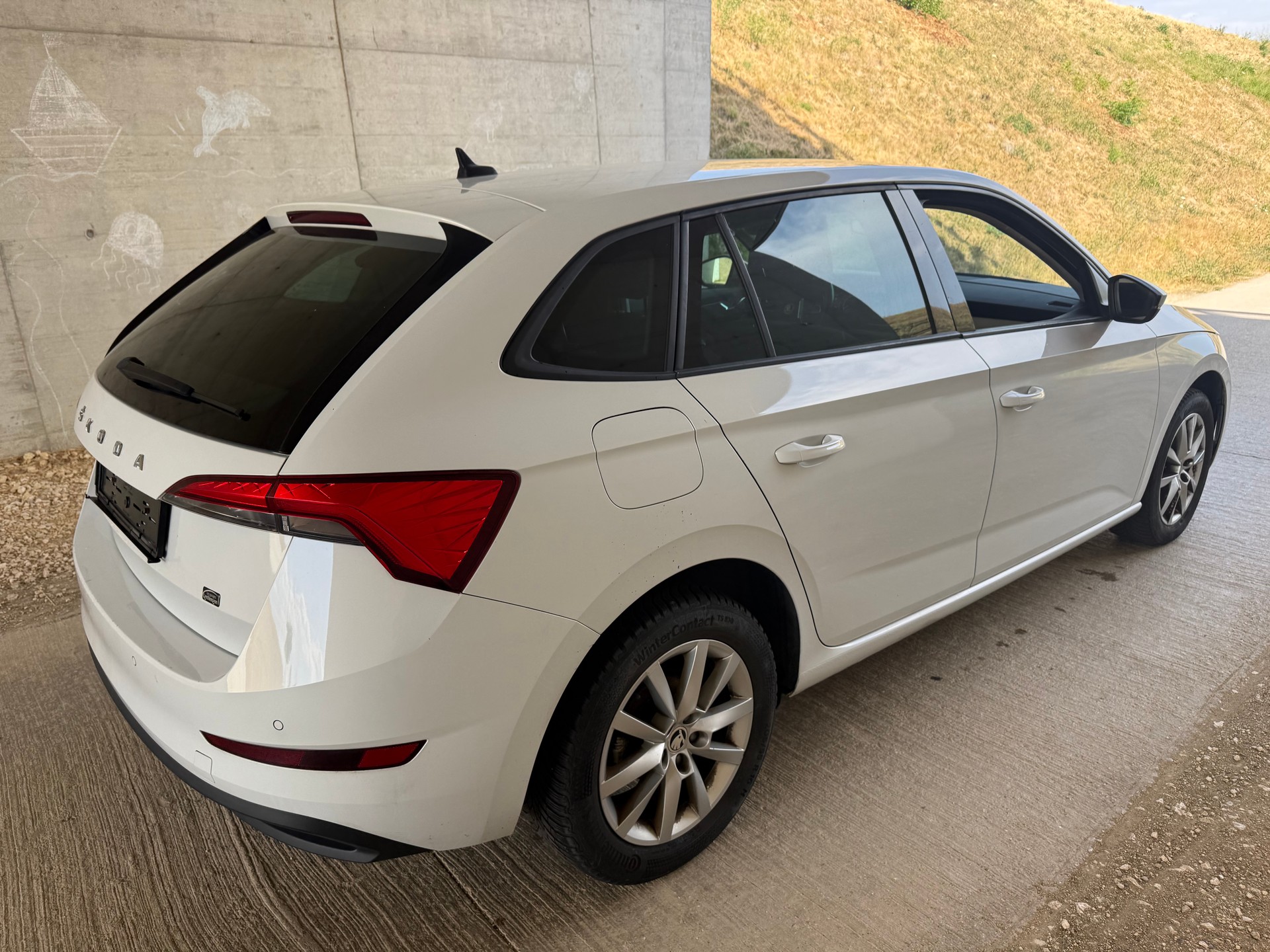 SKODA Scala 1.5 TSI ACT Ambition DSG-image-4