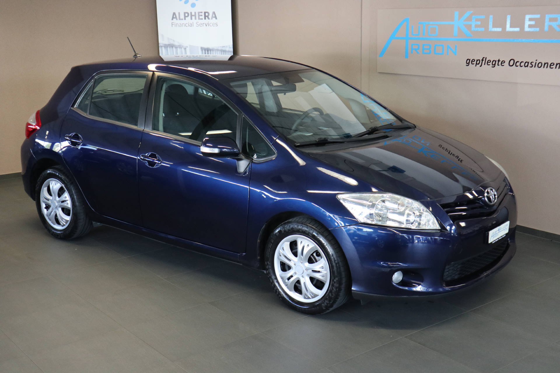 TOYOTA Auris 1.6 VMa Linea Luna MultiMode-image-2