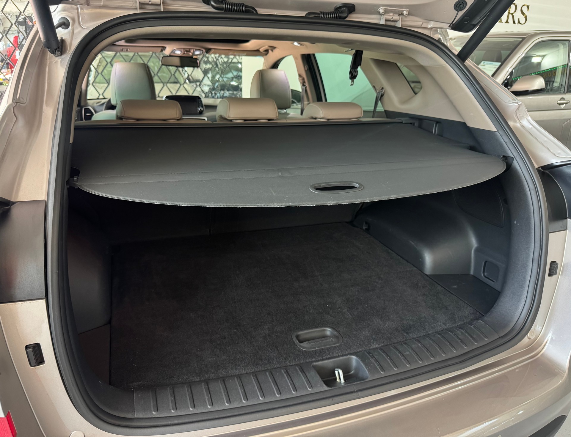 HYUNDAI Tucson 2.0 CRDI Vertex Mild Hybrid 4WD Automatic-image-13