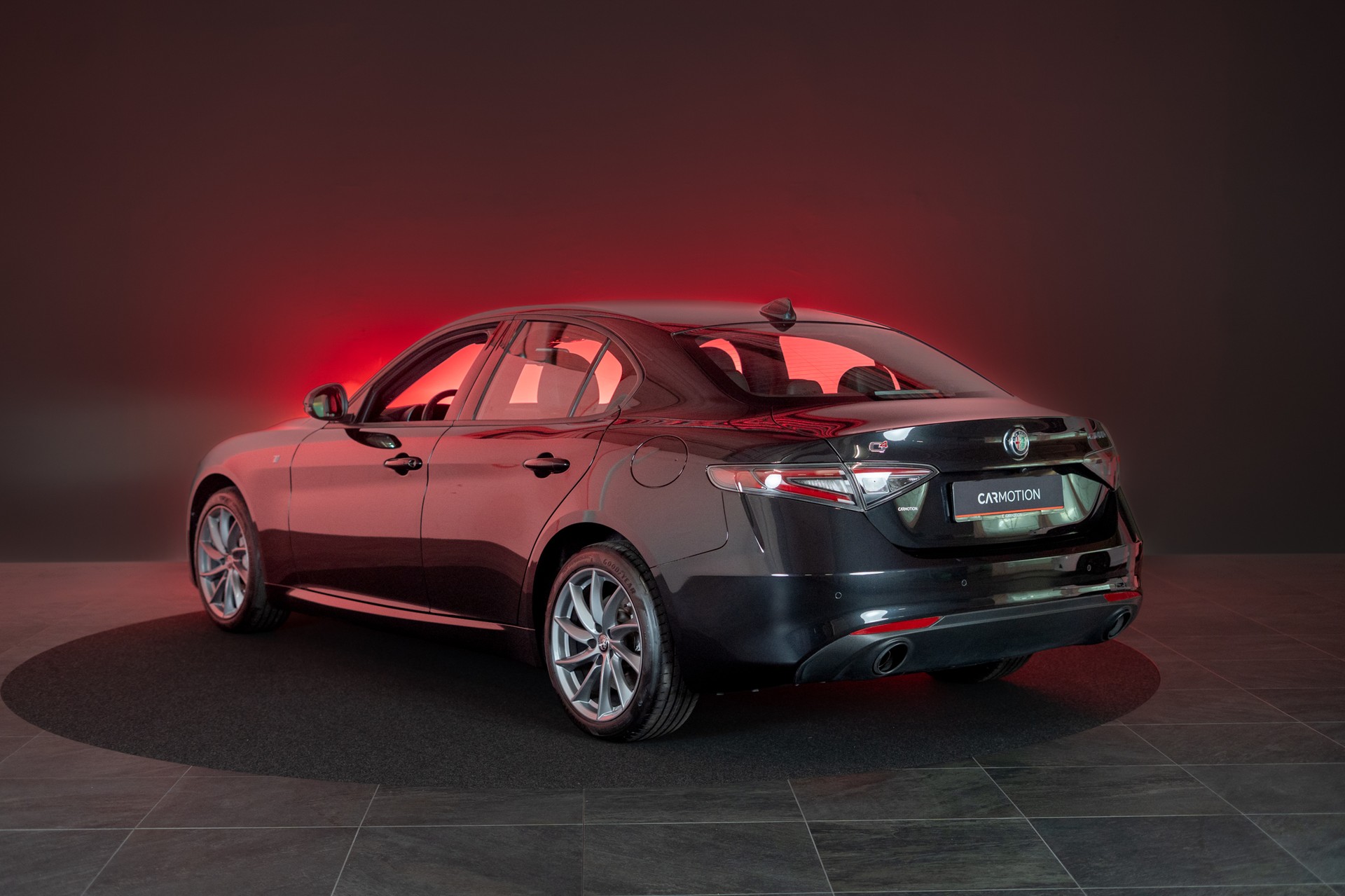 ALFA ROMEO Giulia 2.0 Q4 TI Edition / Rückfahrkamera / Memory Sitze / Navi-image-7