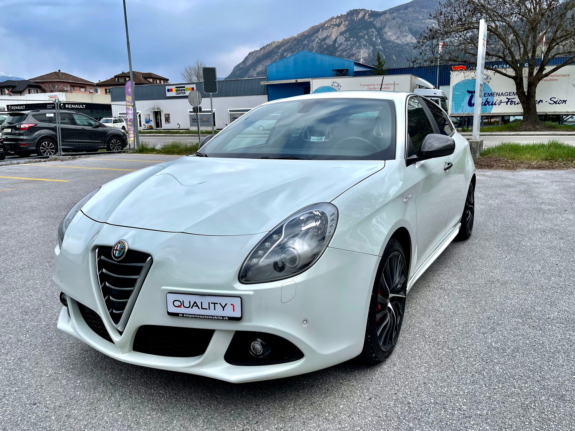 ALFA ROMEO Giulietta 1750 TBi Quadrifoglio Verde TCT-image-27