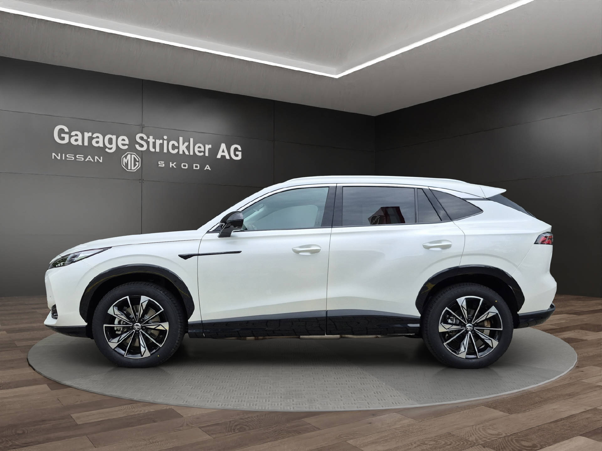 MG HS 1.5 Hybrid Luxury-image-1