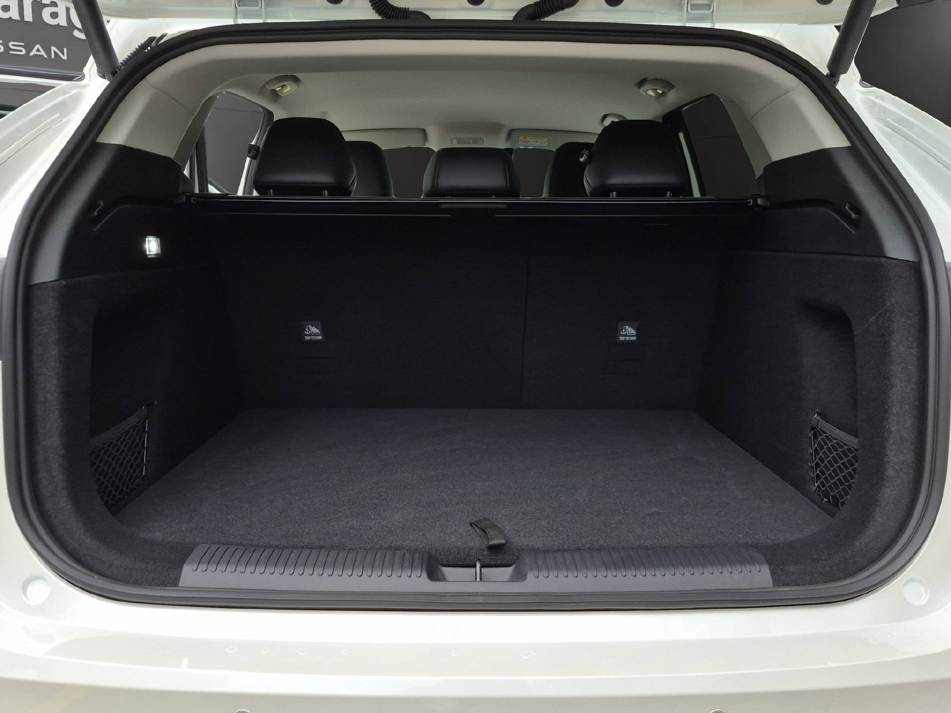 MG HS 1.5 Hybrid Luxury-image-12