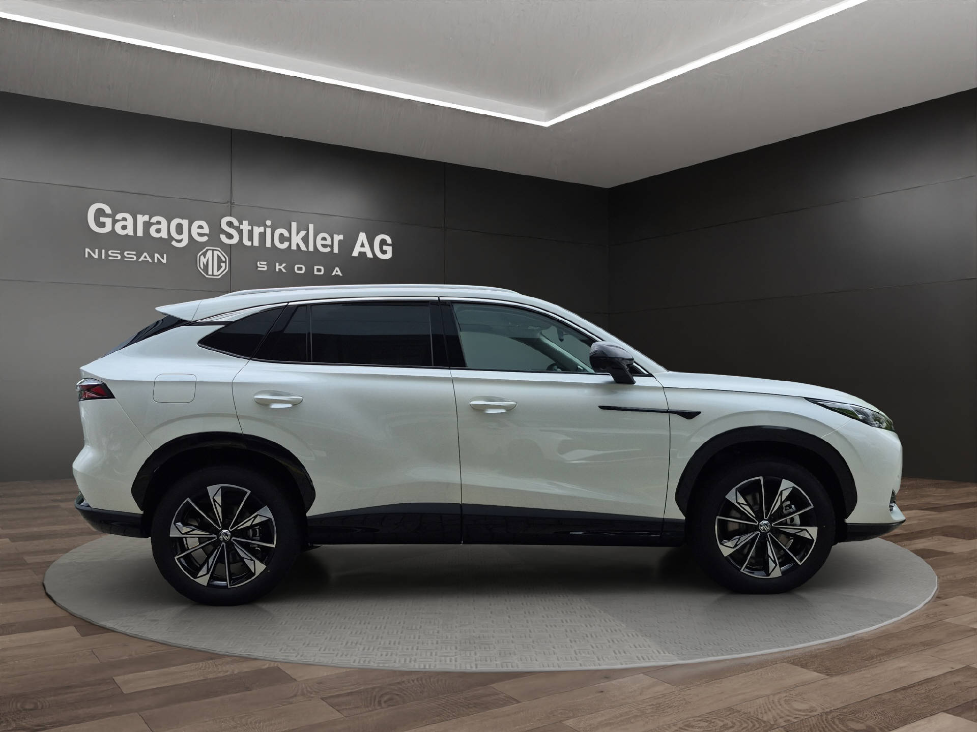 MG HS 1.5 Hybrid Luxury-image-5
