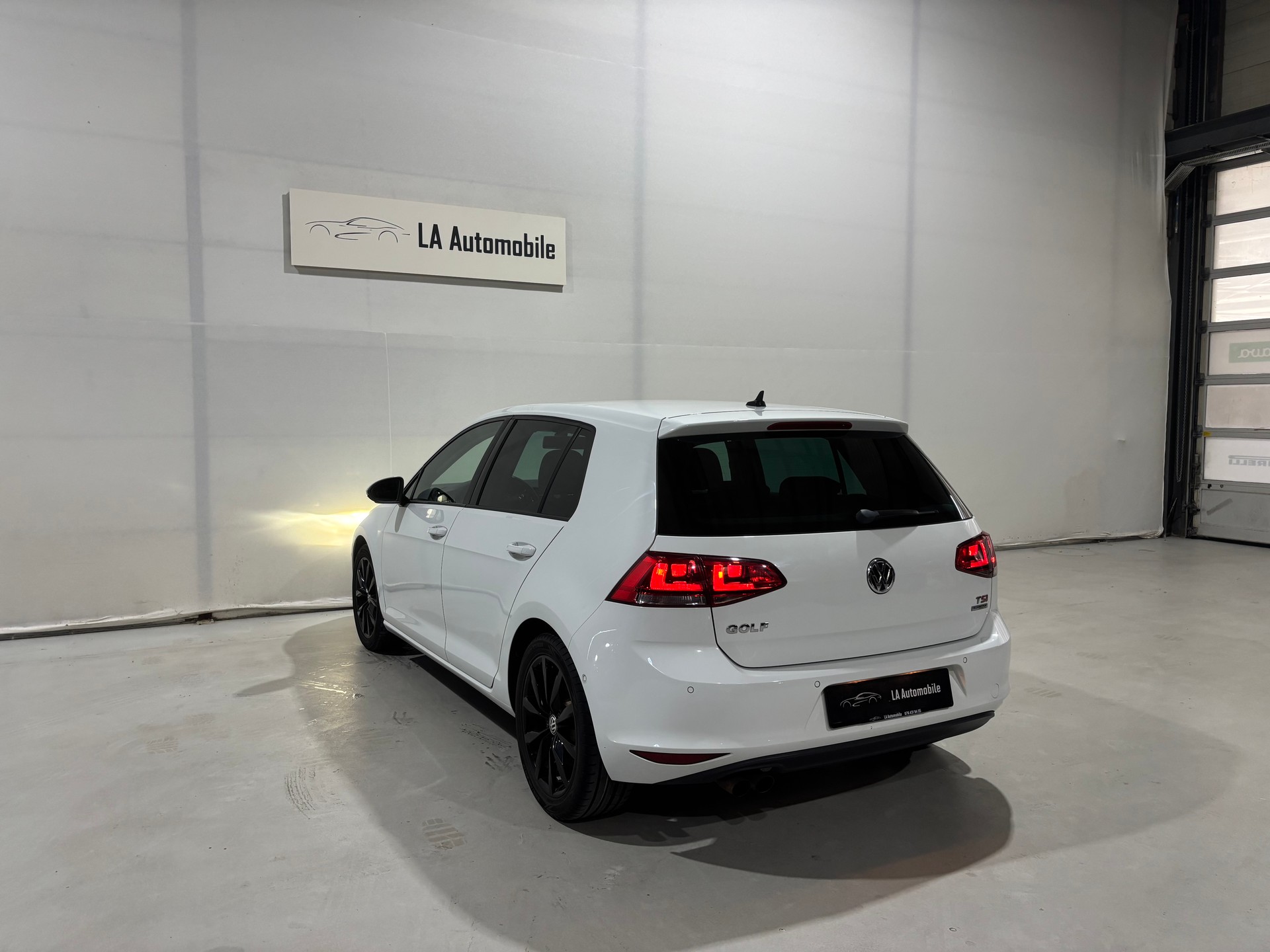 VW Golf 1.4 TSI Highline-image-10