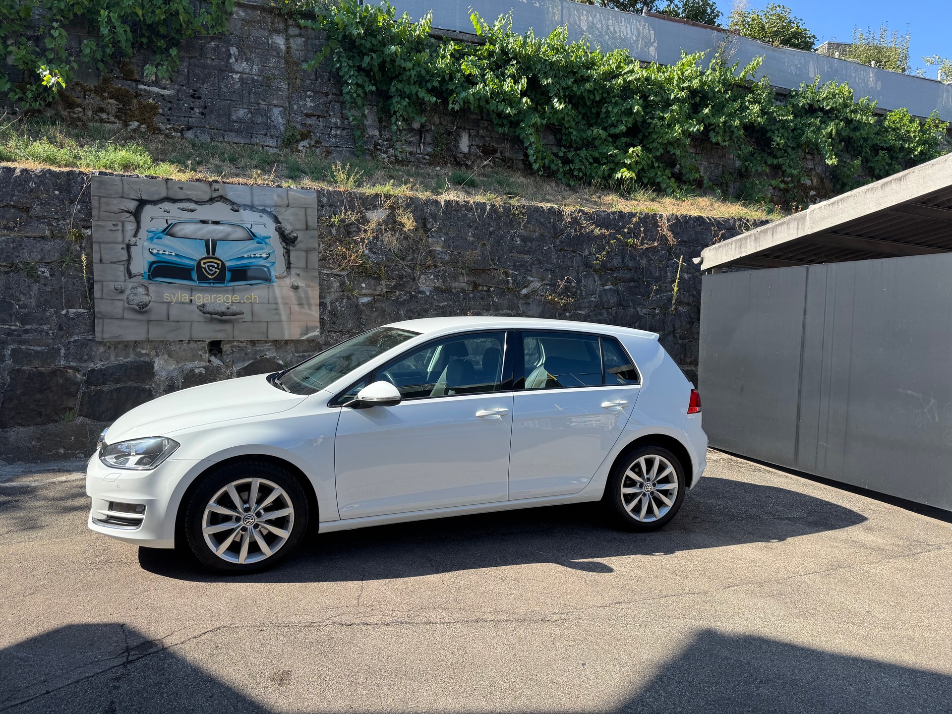 VW Golf 1.4 TSI Highline DSG-image-0