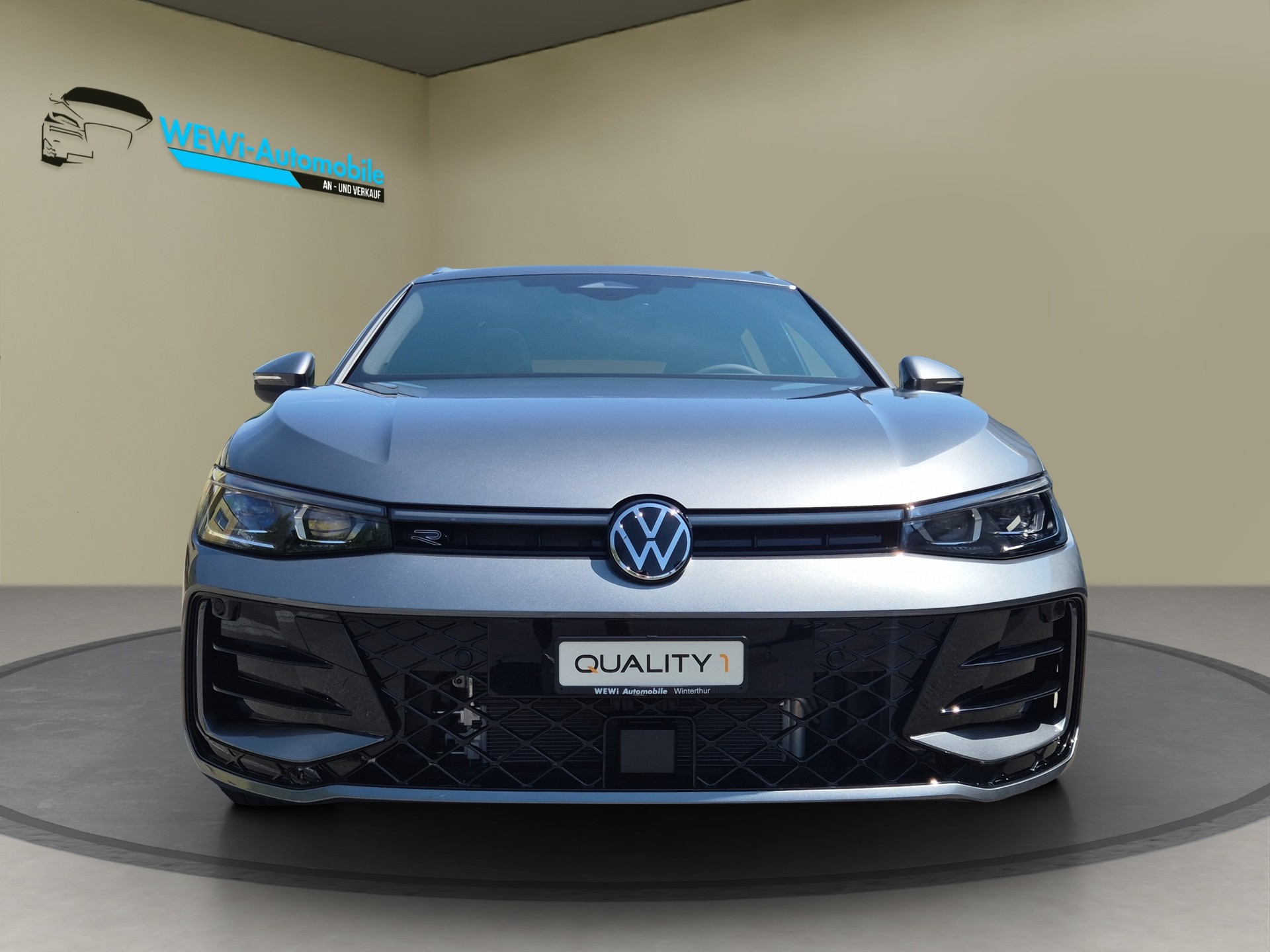 VW Passat Variant 1.5 TSI evo2 Plug-In- Hybrid R-Line DSG-image-7