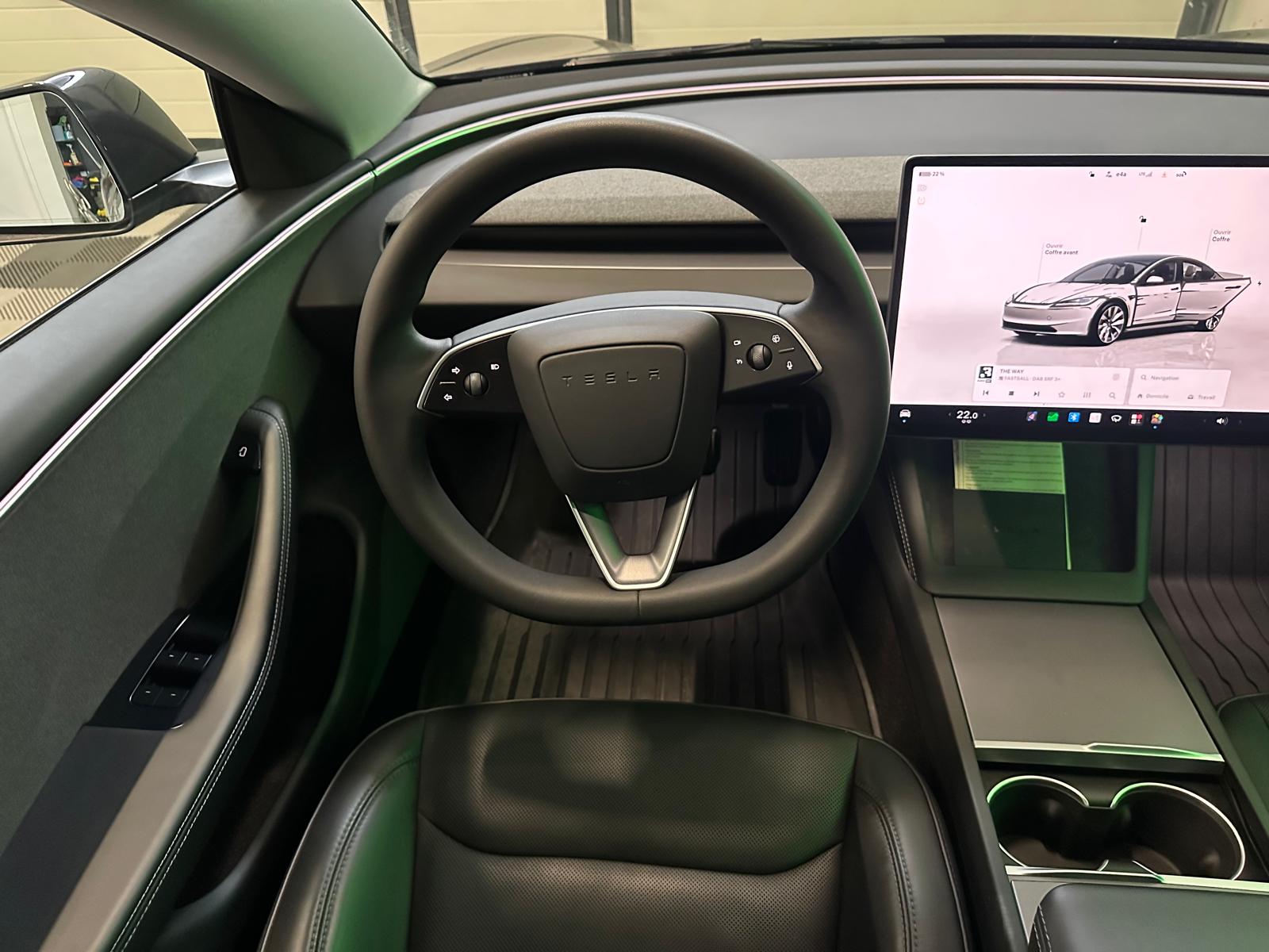 TESLA Model 3 SR+ Highland- *Câble de recharge *Hayon électrique *Sièges chauffants-image-16