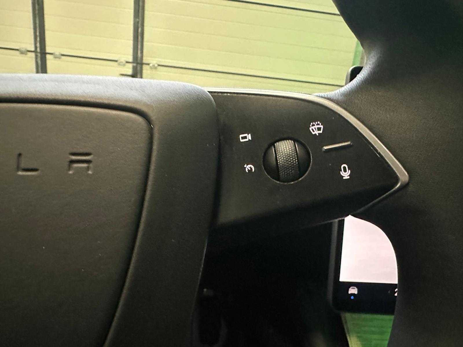 TESLA Model 3 SR+ Highland- *Câble de recharge *Hayon électrique *Sièges chauffants-image-18