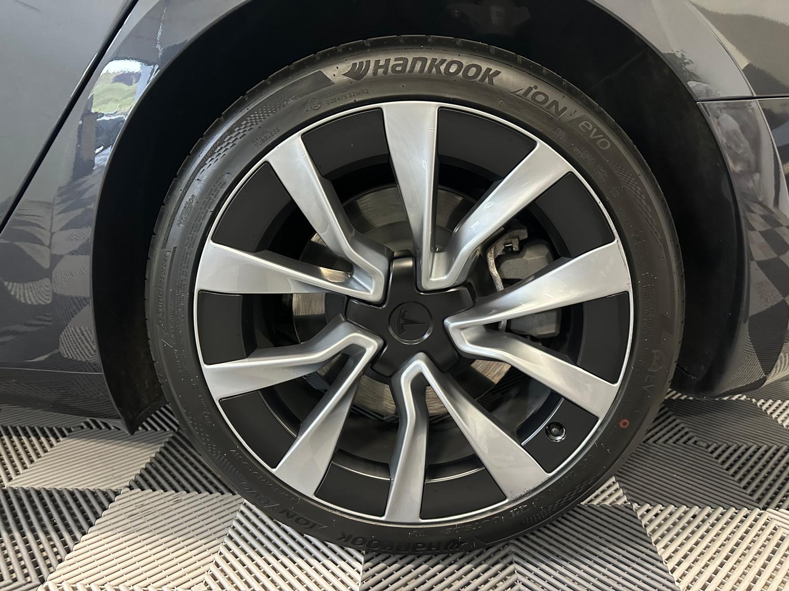 TESLA Model 3 SR+ Highland- *Câble de recharge *Hayon électrique *Sièges chauffants-image-28