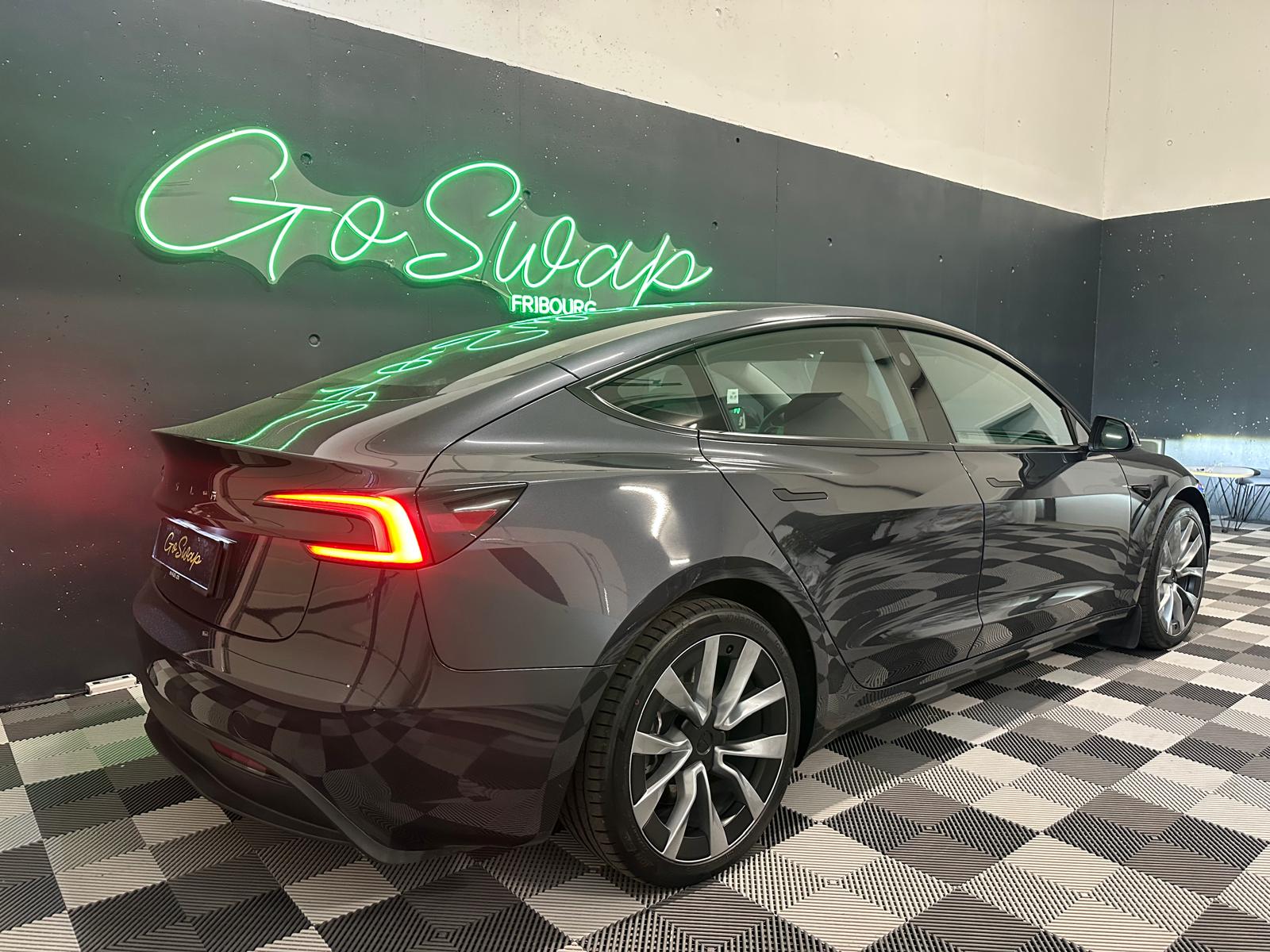 TESLA Model 3 SR+ Highland- *Câble de recharge *Hayon électrique *Sièges chauffants-image-5