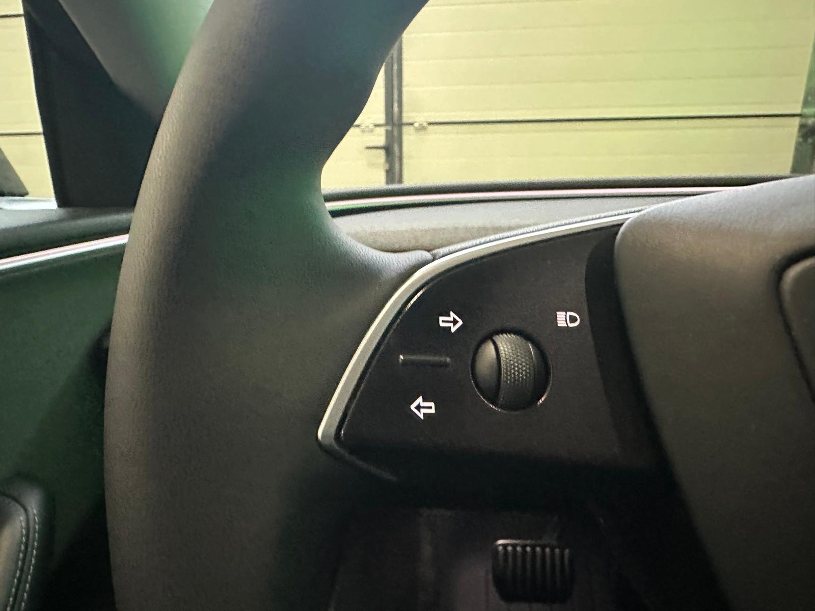 TESLA Model 3 SR+ Highland- *Câble de recharge *Hayon électrique *Sièges chauffants-image-19